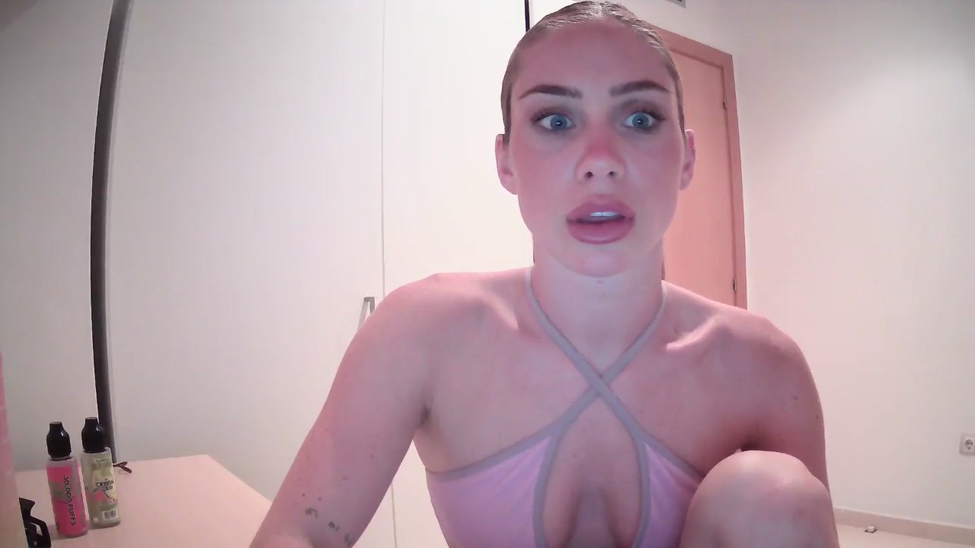 Gallery image thumbnail from English_Lola's myfreecams stream on, 05/15/2024, 12:34 image 5 of 20