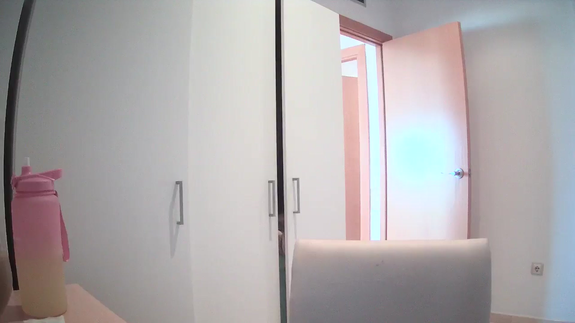 Gallery image thumbnail from English_Lola's myfreecams stream on, 05/20/2024, 12:45 image 10 of 20