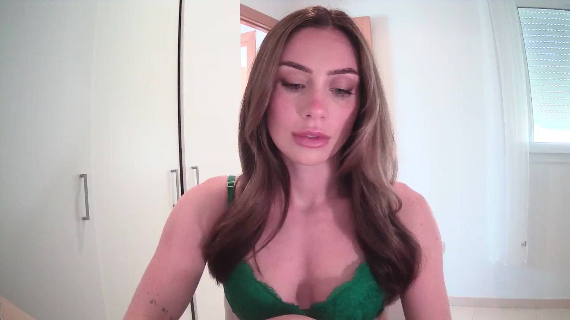 Gallery image thumbnail from English_Lola's myfreecams stream on, 05/25/2024, 08:00 image 4 of 20