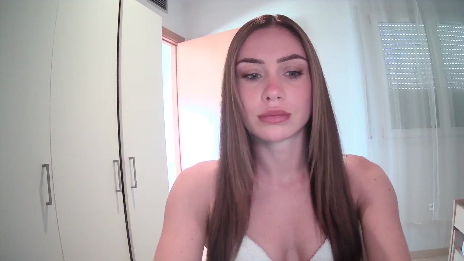 Gallery image thumbnail from English_Lola's myfreecams stream on, 05/30/2024, 07:44 image 7 of 20