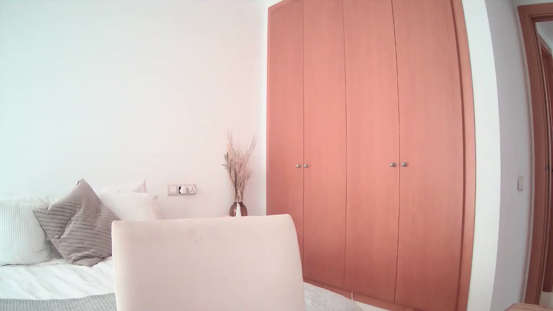 Gallery image thumbnail from English_Lola's myfreecams stream on, 06/17/2024, 11:35 image 14 of 20