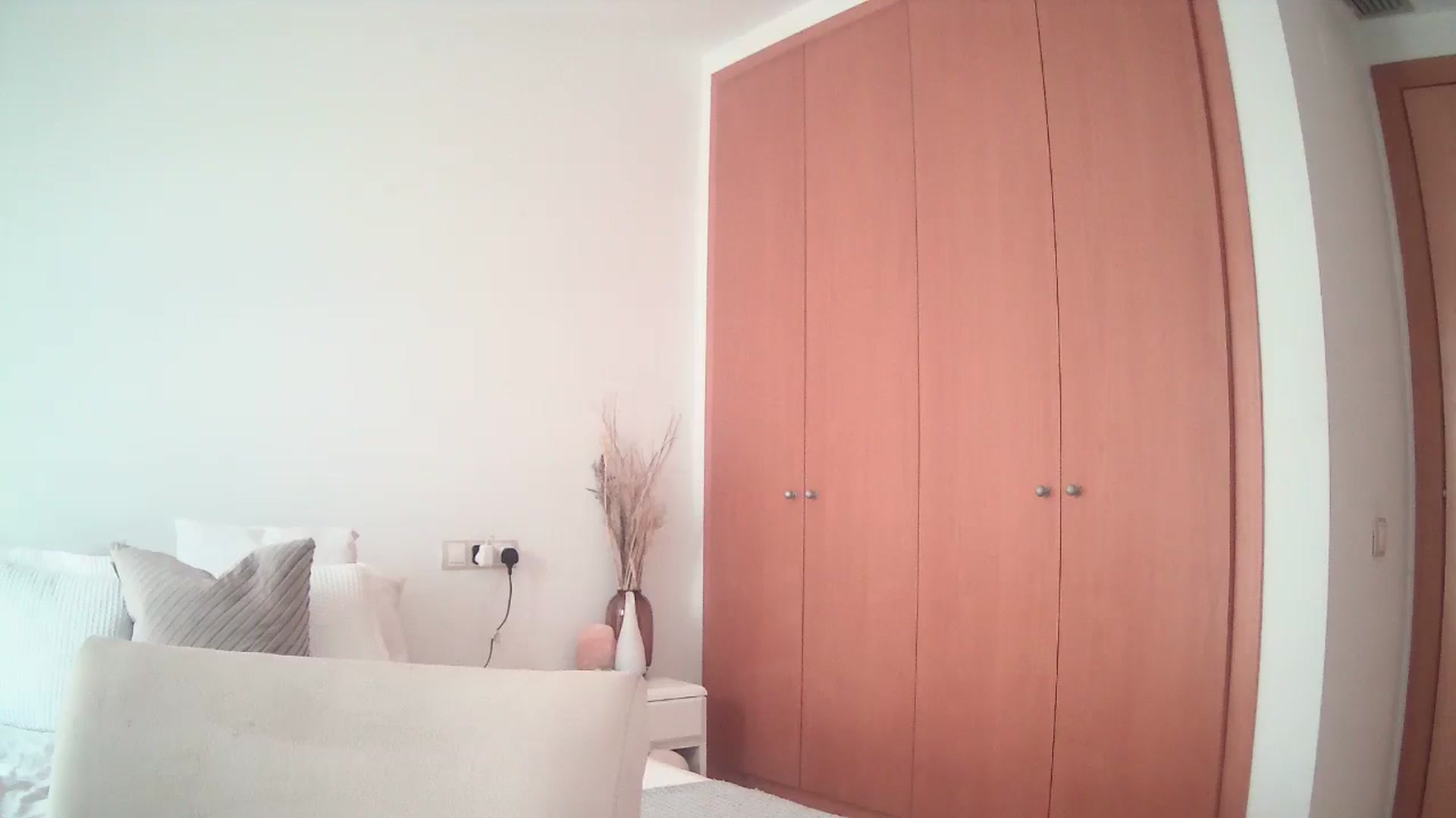 Gallery image thumbnail from English_Lola's myfreecams stream on, 06/19/2024, 08:13 image 15 of 20