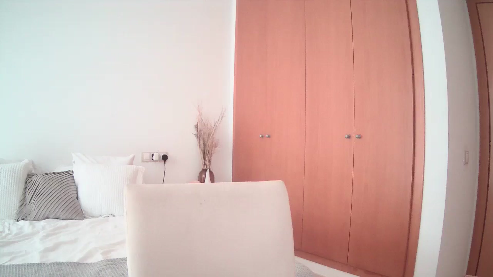 Gallery image thumbnail from English_Lola's myfreecams stream on, 06/21/2024, 11:59 image 19 of 20