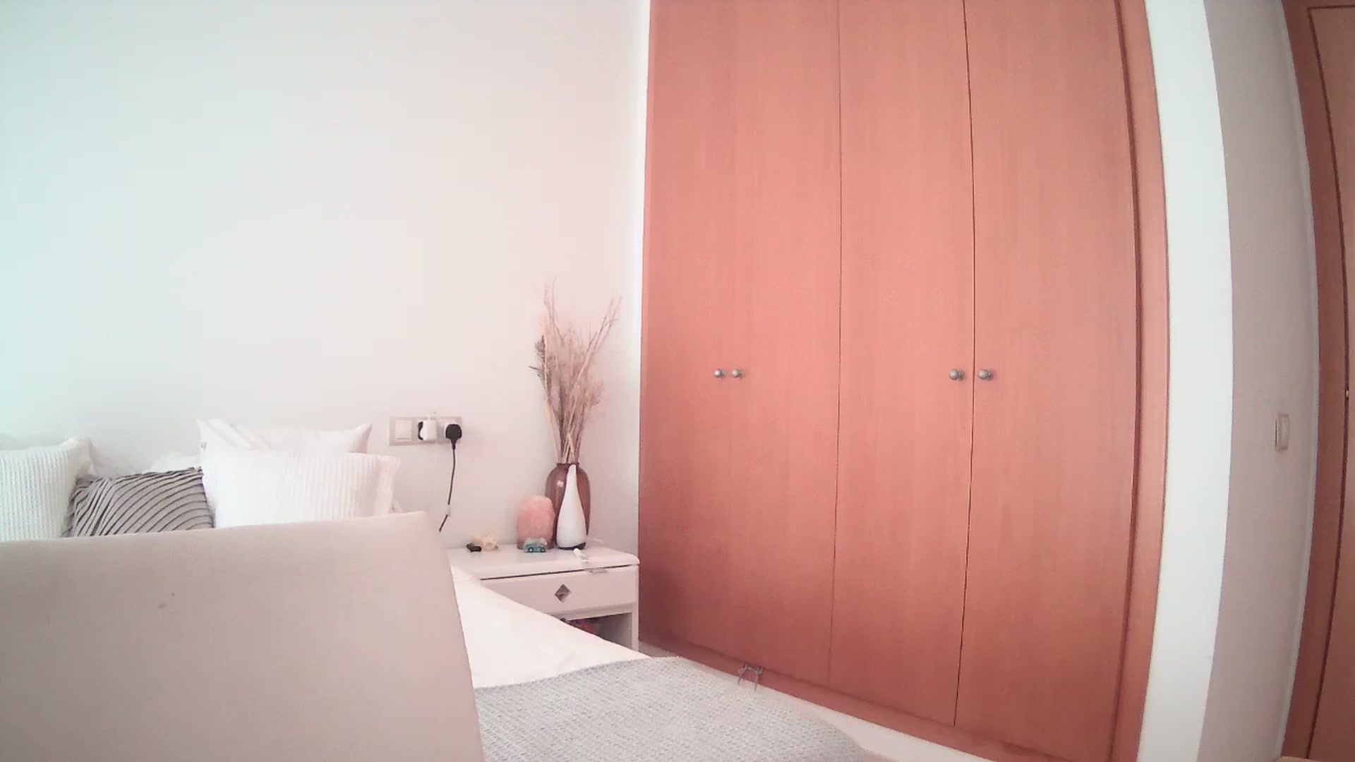 Gallery image thumbnail from English_Lola's myfreecams stream on, 06/21/2024, 12:12 image 1 of 20
