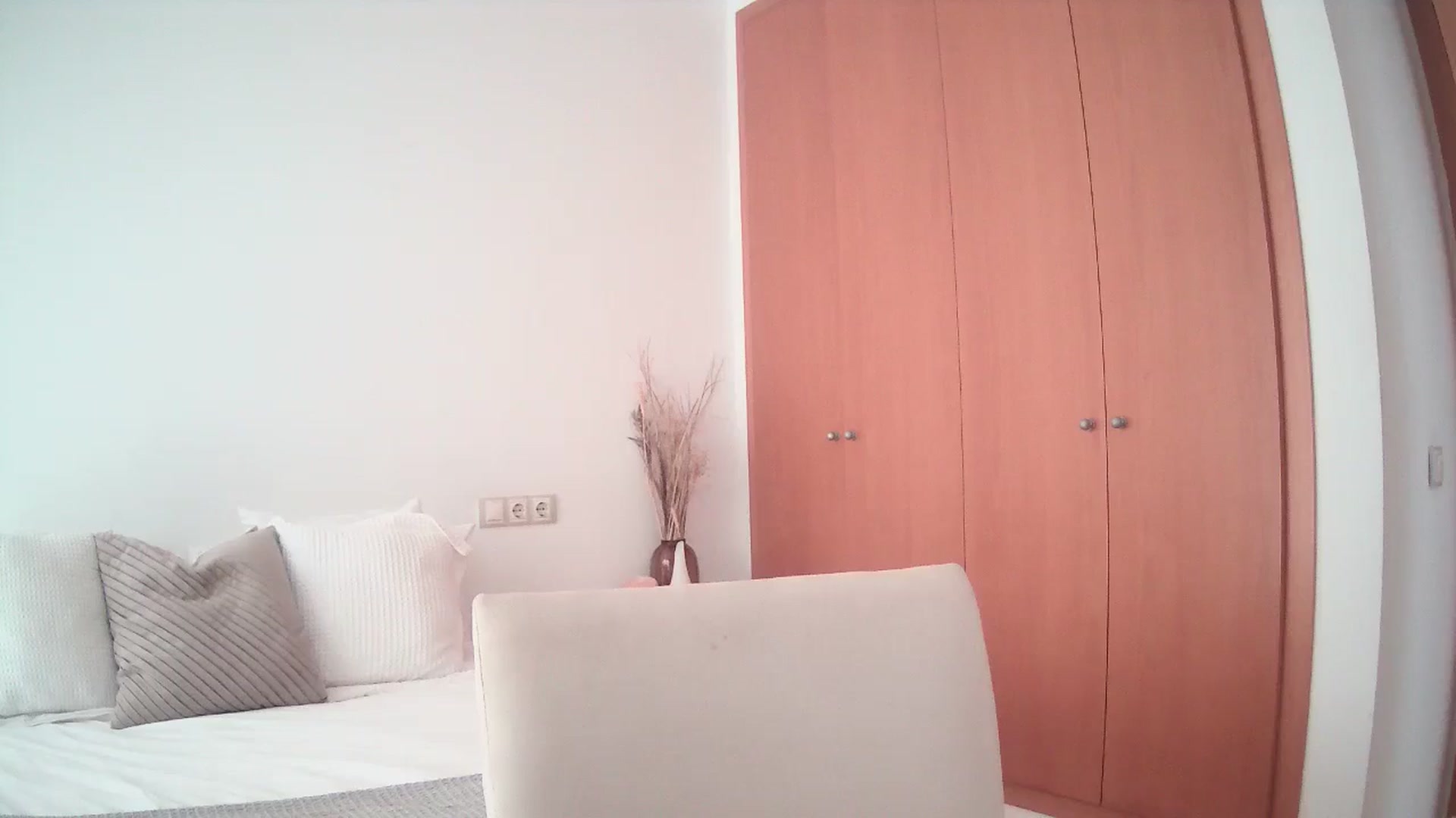 Gallery image thumbnail from English_Lola's myfreecams stream on, 06/24/2024, 13:54 image 8 of 20