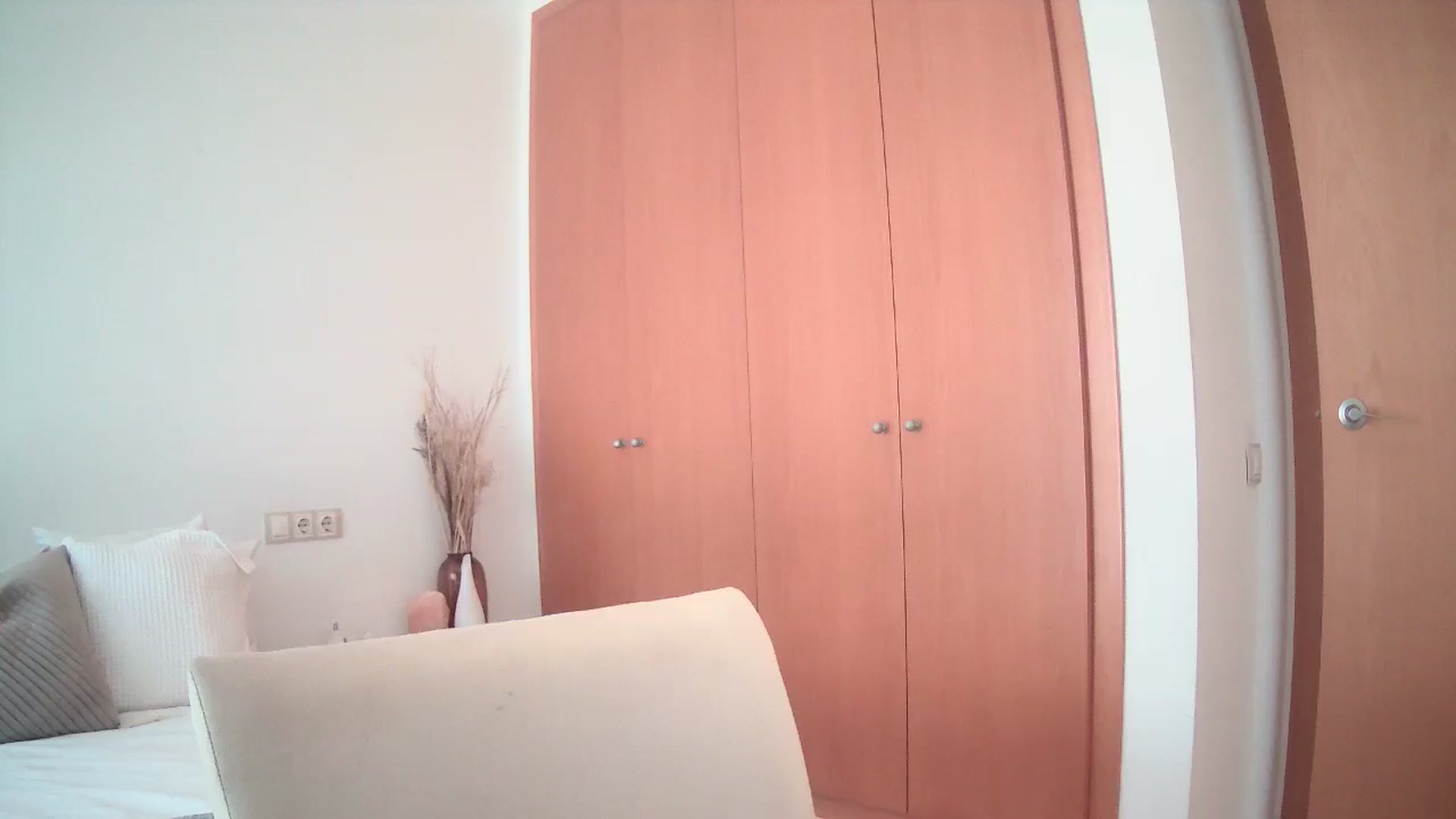 Gallery image thumbnail from English_Lola's myfreecams stream on, 06/24/2024, 14:35 image 15 of 20