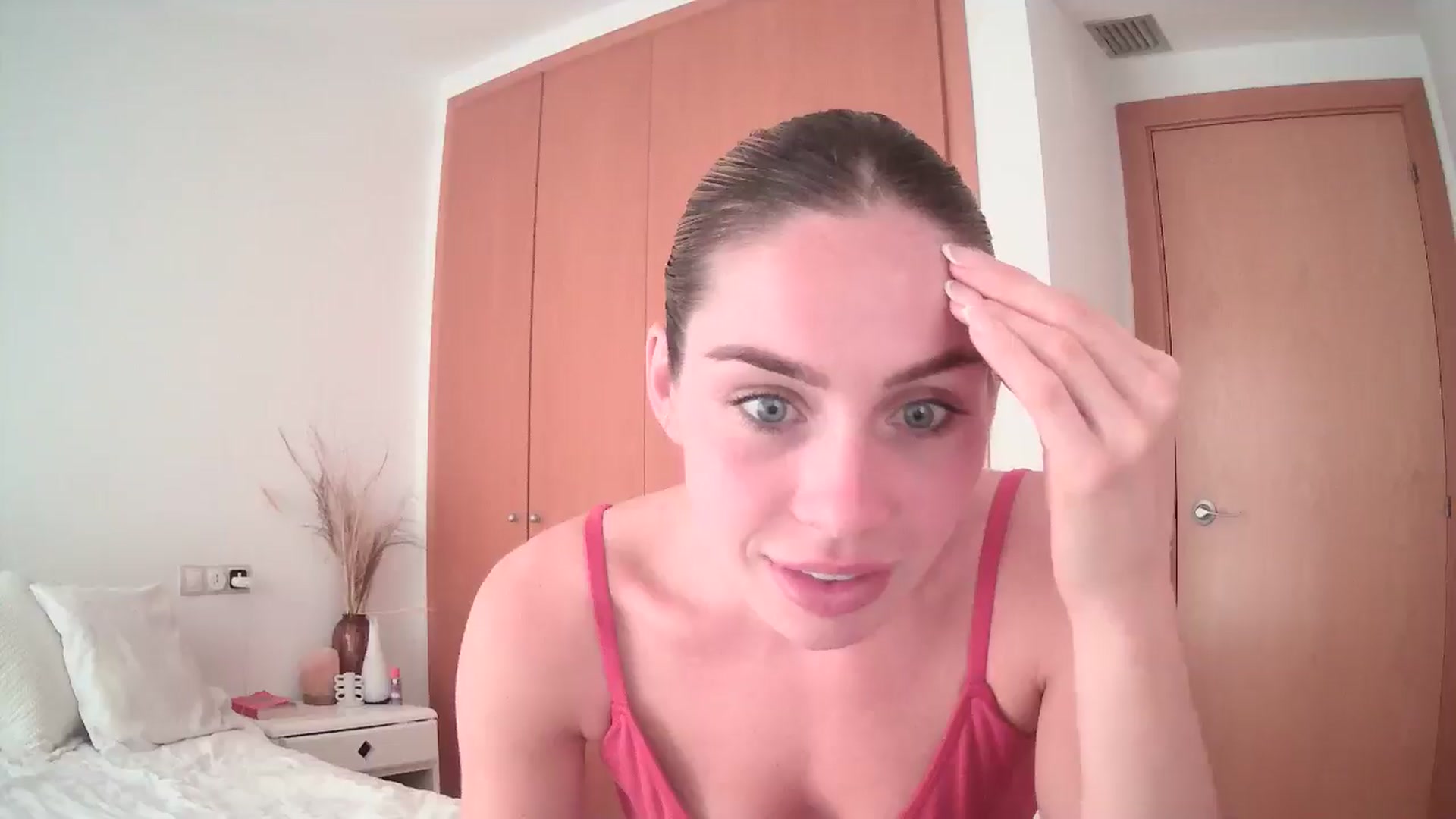 Gallery image thumbnail from English_Lola's myfreecams stream on, 09/12/2024, 09:19 image 7 of 20