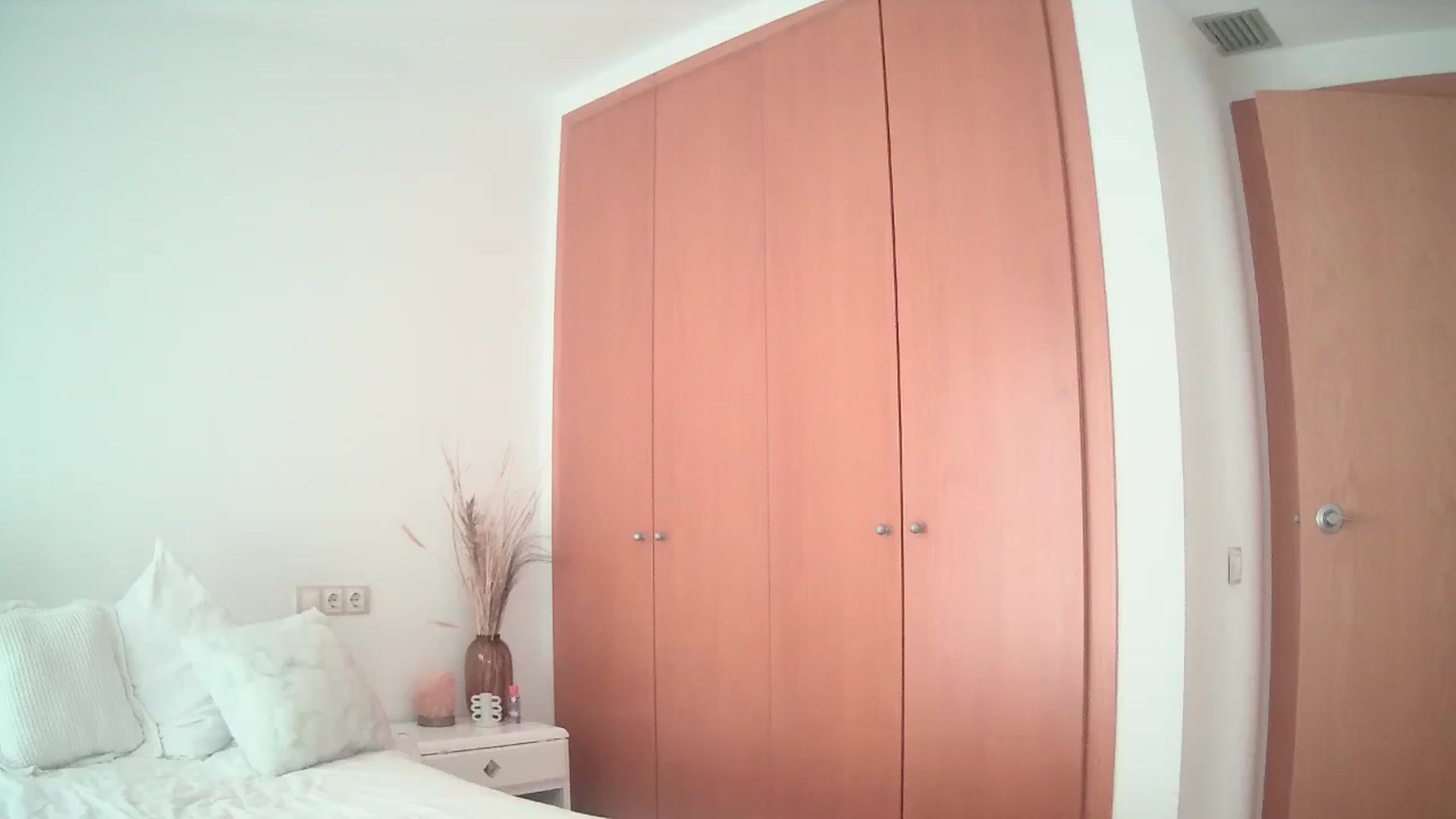 Gallery image thumbnail from English_Lola's myfreecams stream on, 09/18/2024, 10:36 image 6 of 20
