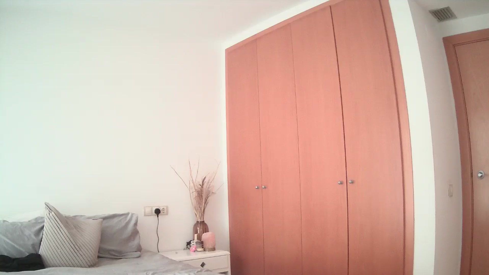 Gallery image thumbnail from English_Lola's myfreecams stream on, 10/25/2024, 09:57 image 13 of 20