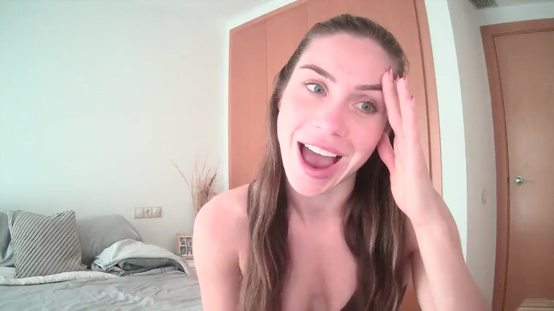 Gallery image thumbnail from English_Lola's myfreecams stream on, 10/31/2024, 08:47 image 5 of 20