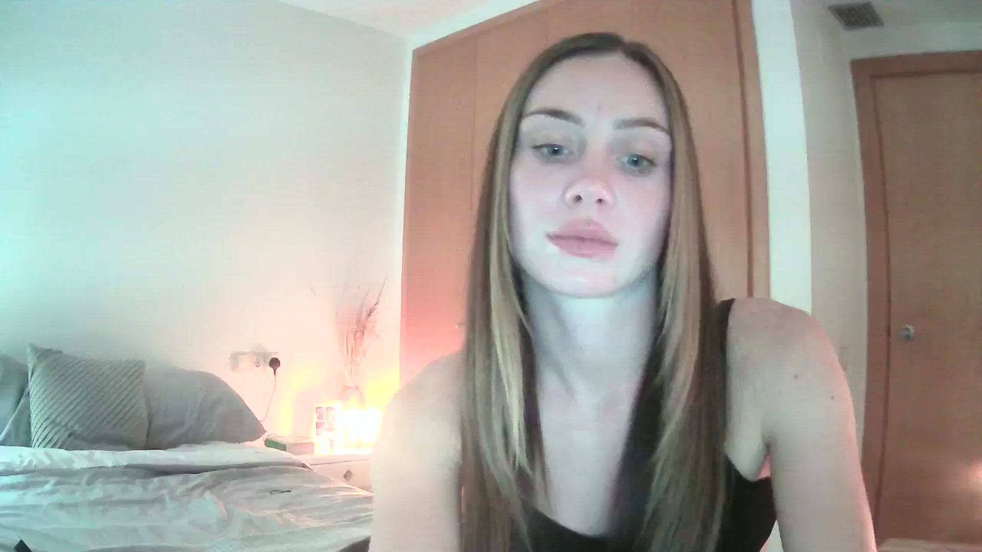 Gallery image thumbnail from English_Lola's myfreecams stream on, 10/31/2024, 18:35 image 3 of 20