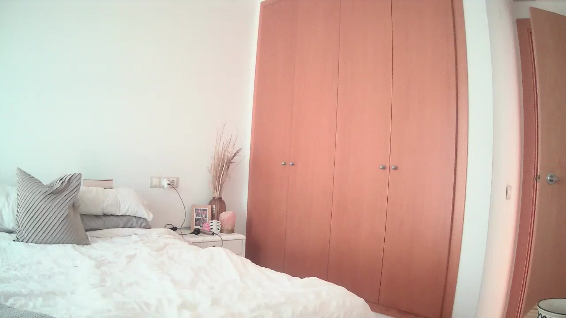 Gallery image thumbnail from English_Lola's myfreecams stream on, 11/05/2024, 08:58 image 15 of 20