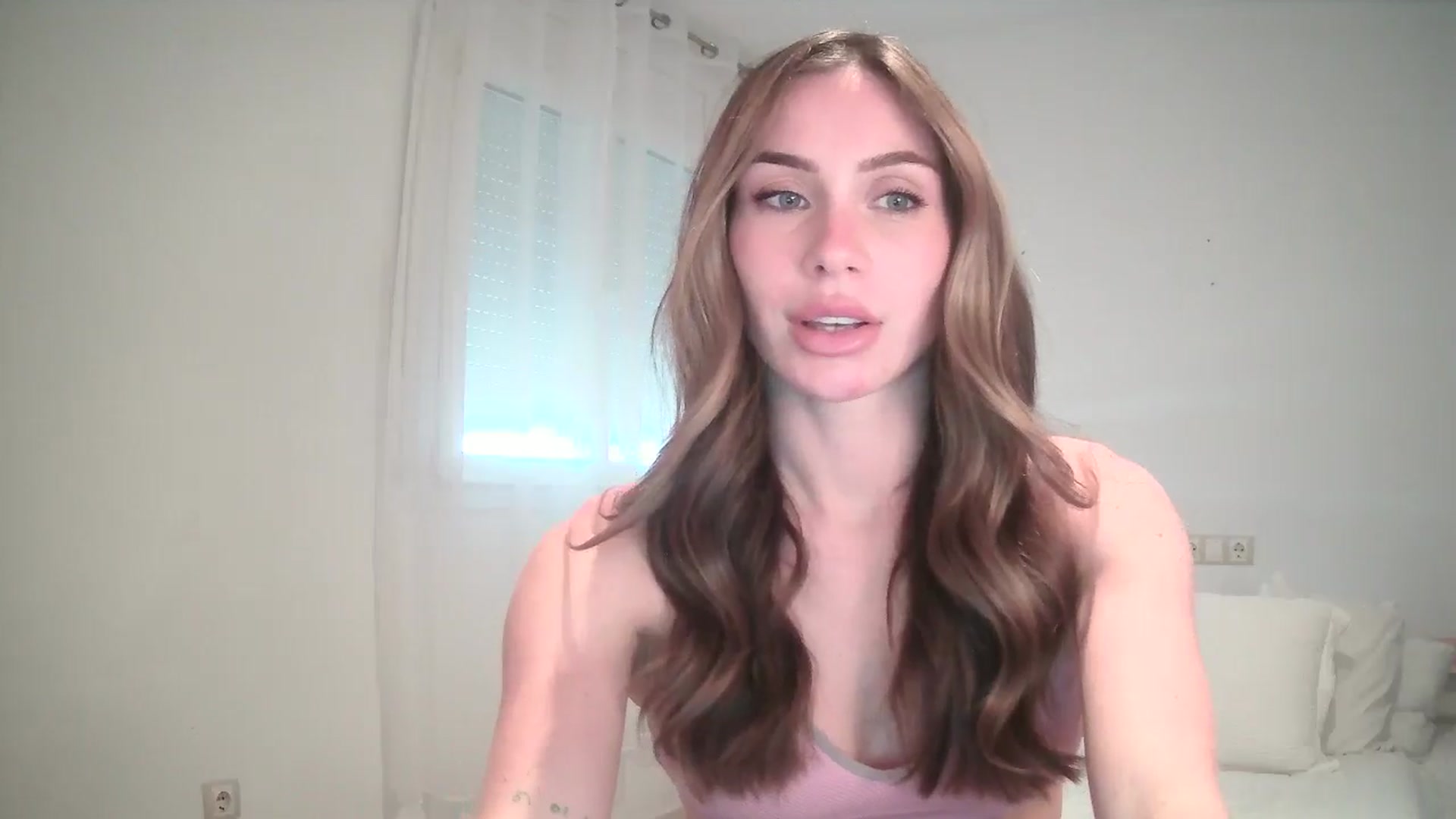 Gallery image thumbnail from English_Lola's myfreecams stream on, 11/10/2024, 10:30 image 18 of 20