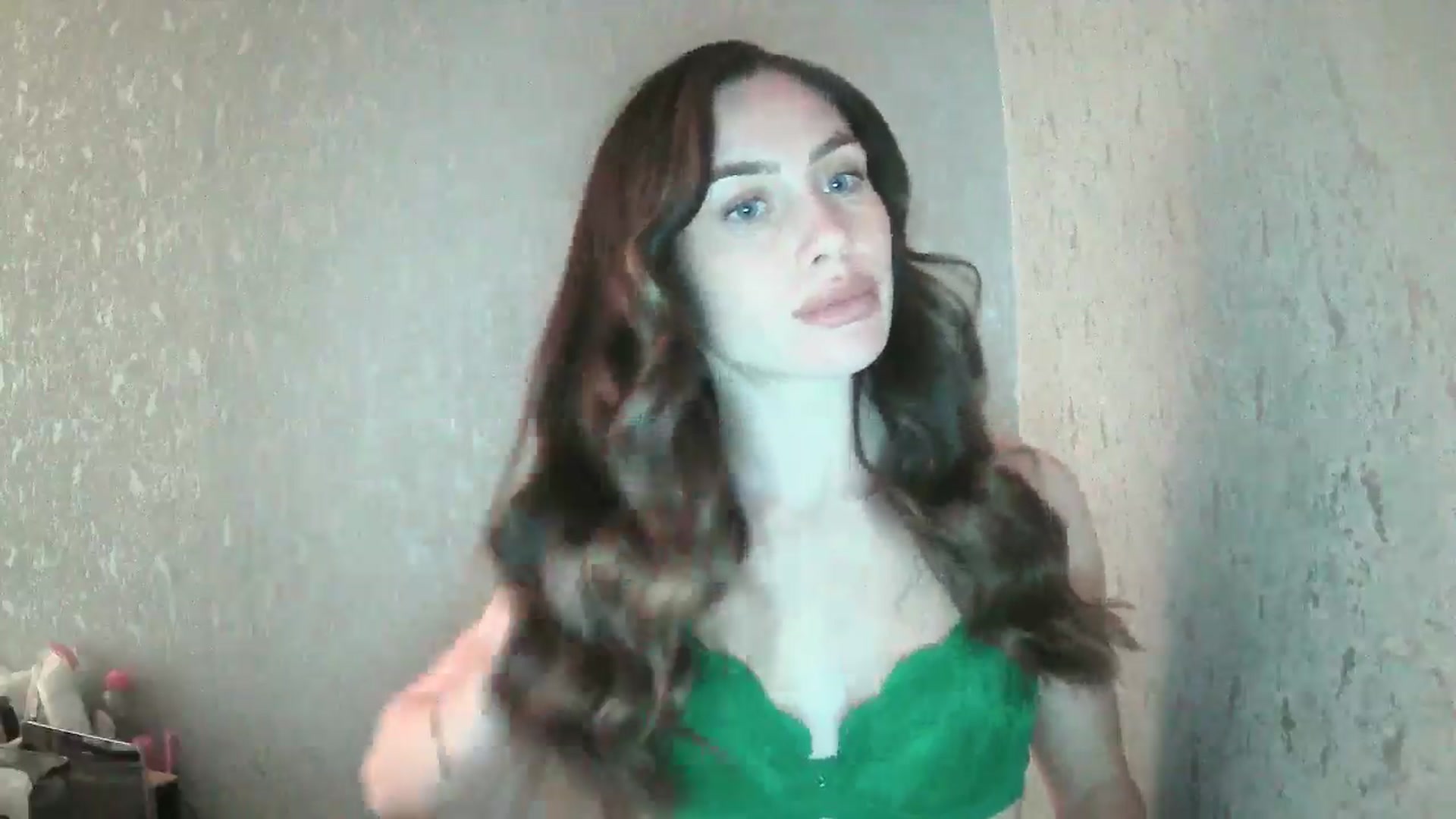 Gallery image thumbnail from English_Lola's myfreecams stream on, 12/01/2024, 15:34 image 3 of 20