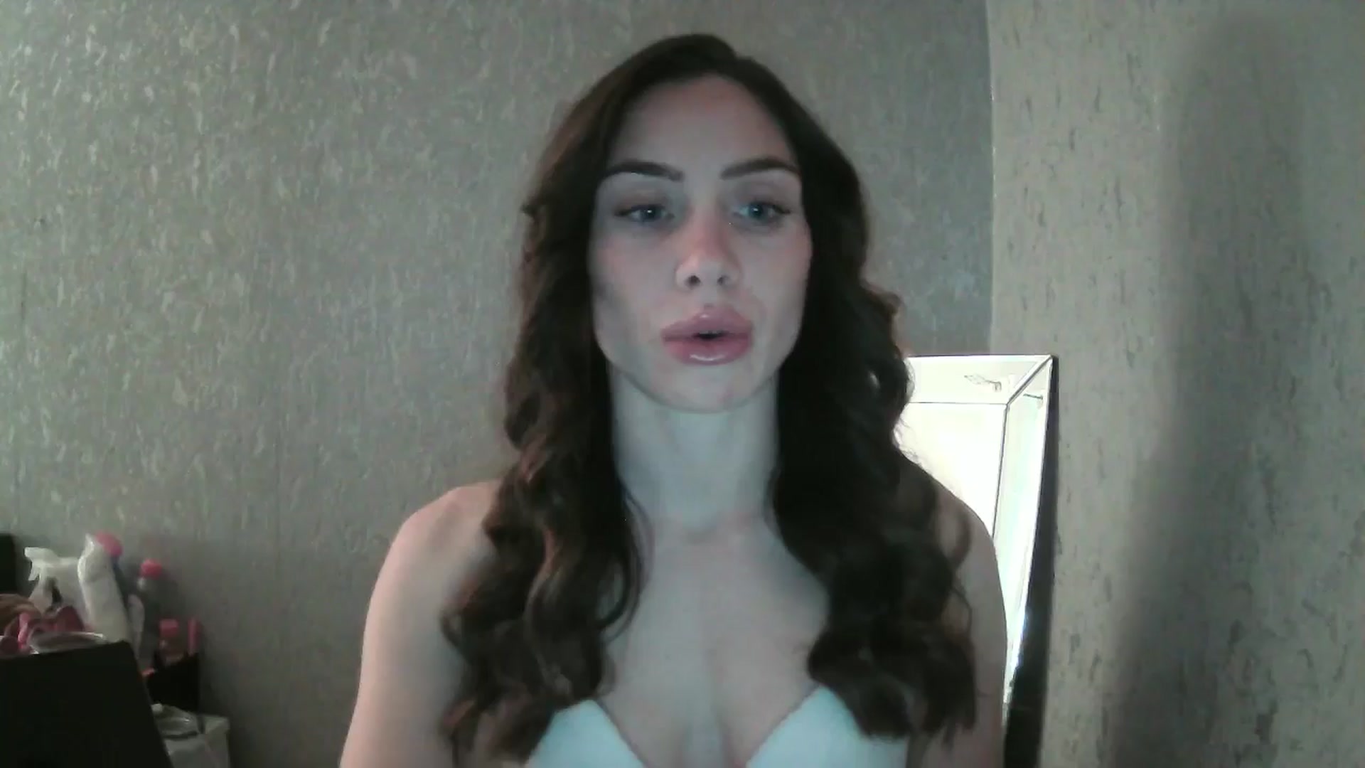 Gallery image thumbnail from English_Lola's myfreecams stream on, 12/04/2024, 19:48 image 1 of 20