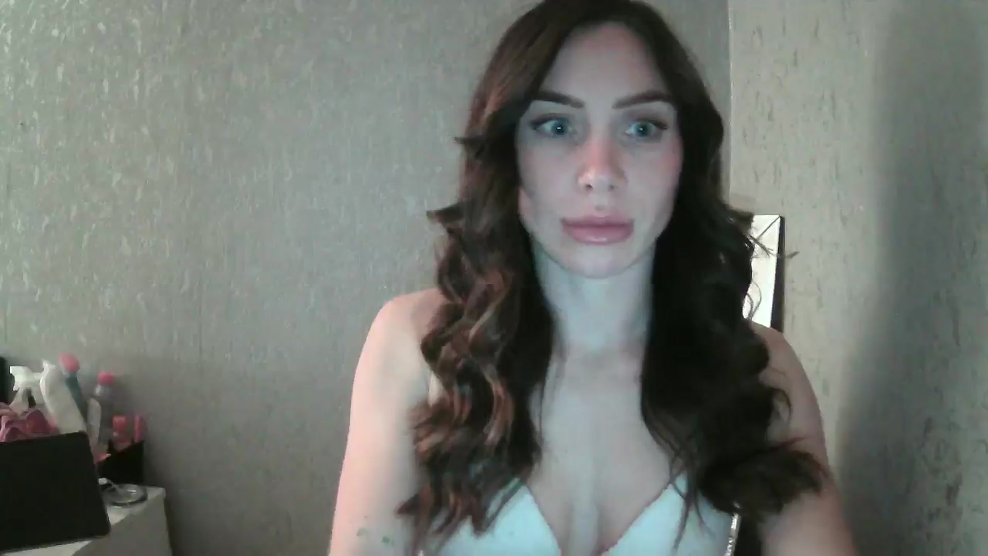 Gallery image thumbnail from English_Lola's myfreecams stream on, 12/04/2024, 21:06 image 7 of 20