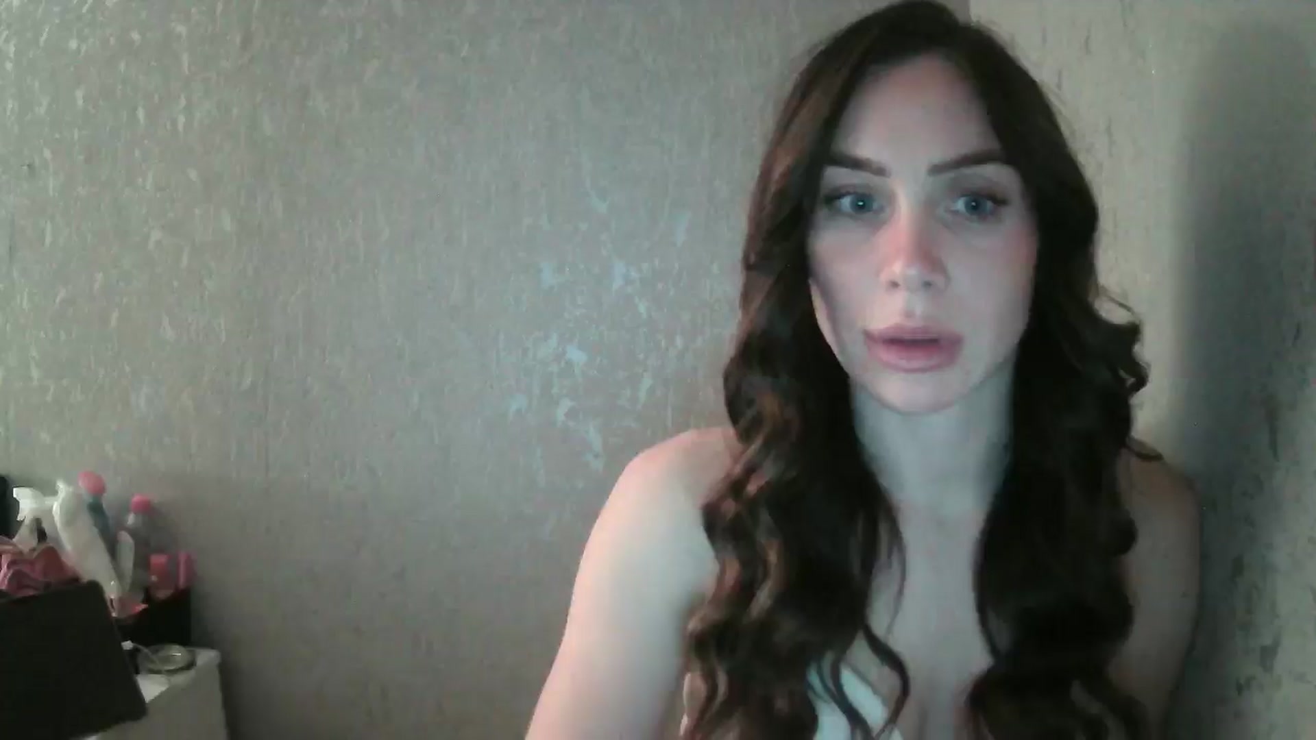 Gallery image thumbnail from English_Lola's myfreecams stream on, 12/04/2024, 21:06 image 19 of 20