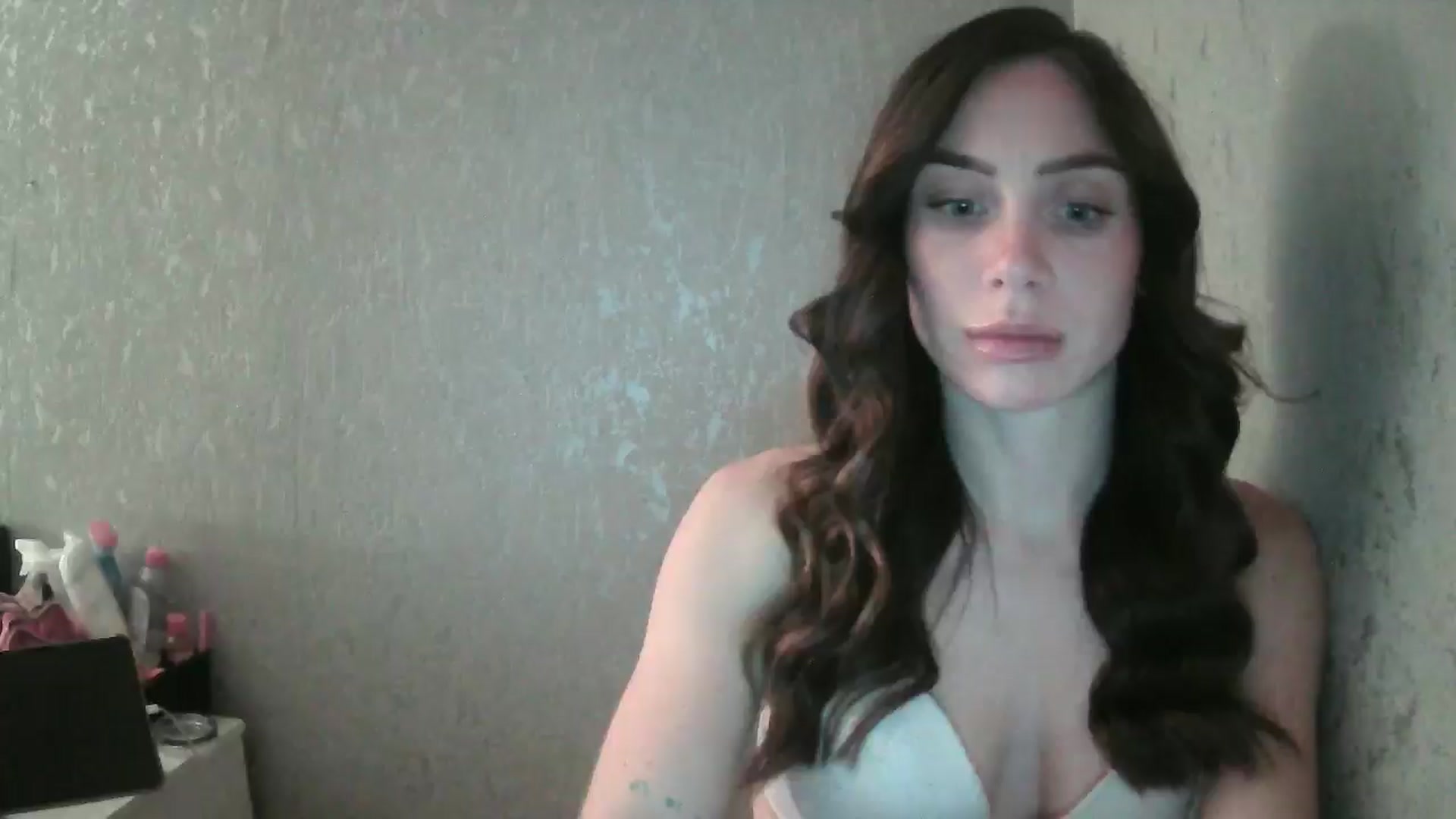 Gallery image thumbnail from English_Lola's myfreecams stream on, 12/04/2024, 21:06 image 5 of 20