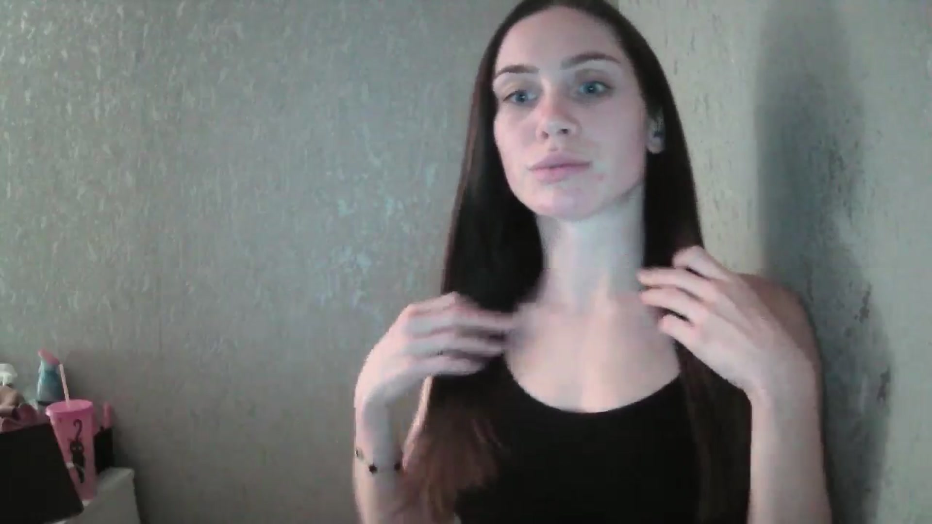 Gallery image thumbnail from English_Lola's myfreecams stream on, 12/08/2024, 20:46 image 11 of 20