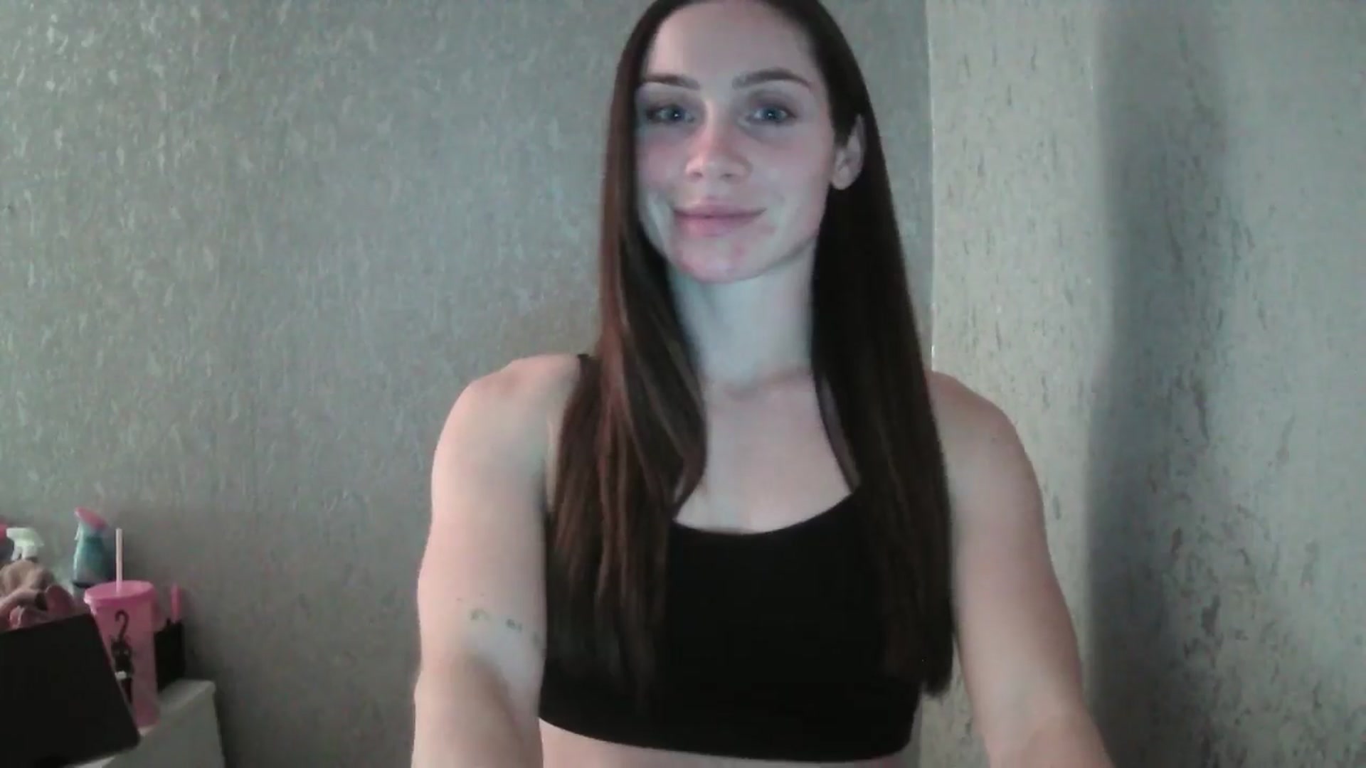 Gallery image thumbnail from English_Lola's myfreecams stream on, 12/08/2024, 20:46 image 6 of 20