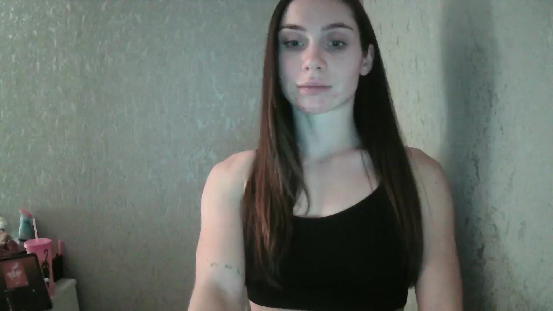 Gallery image thumbnail from English_Lola's myfreecams stream on, 12/08/2024, 21:19 image 9 of 20