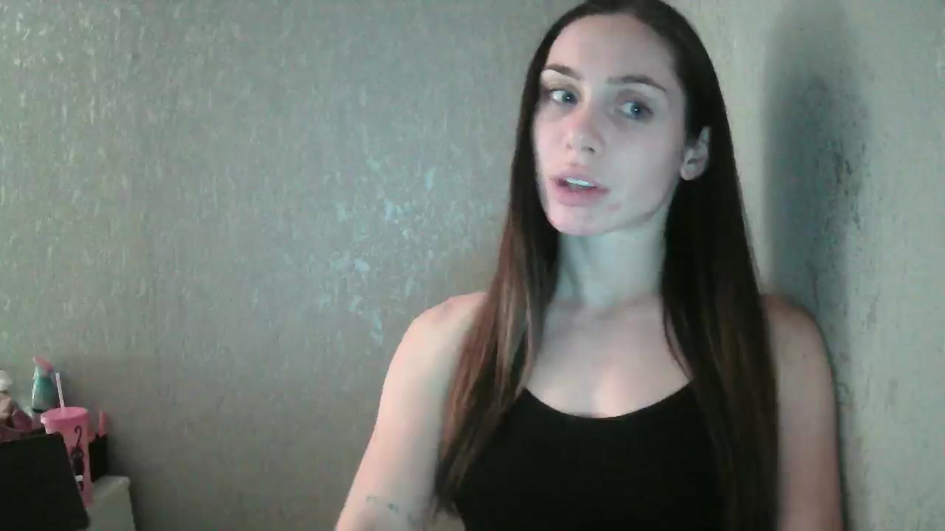Gallery image thumbnail from English_Lola's myfreecams stream on, 12/08/2024, 21:19 image 13 of 20