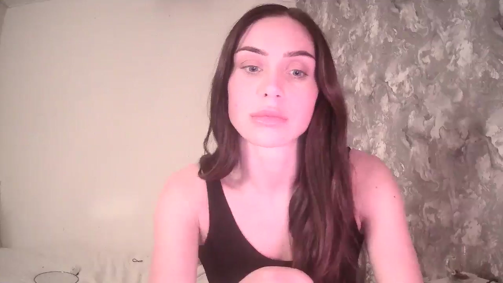 Gallery image thumbnail from English_Lola's myfreecams stream on, 01/29/2025, 19:01 image 19 of 20