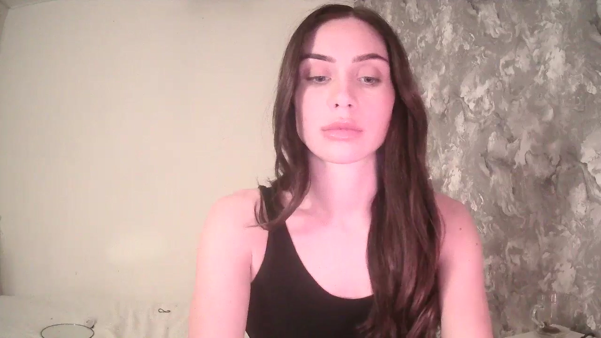 Gallery image thumbnail from English_Lola's myfreecams stream on, 01/29/2025, 19:01 image 16 of 20