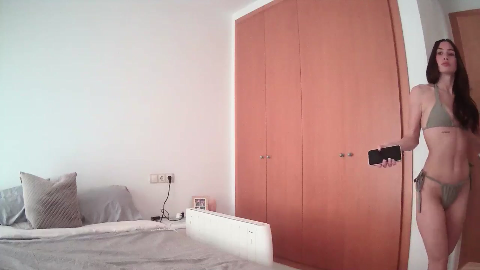 Gallery image thumbnail from English_Lola's myfreecams stream on, 02/26/2025, 09:08 image 4 of 20