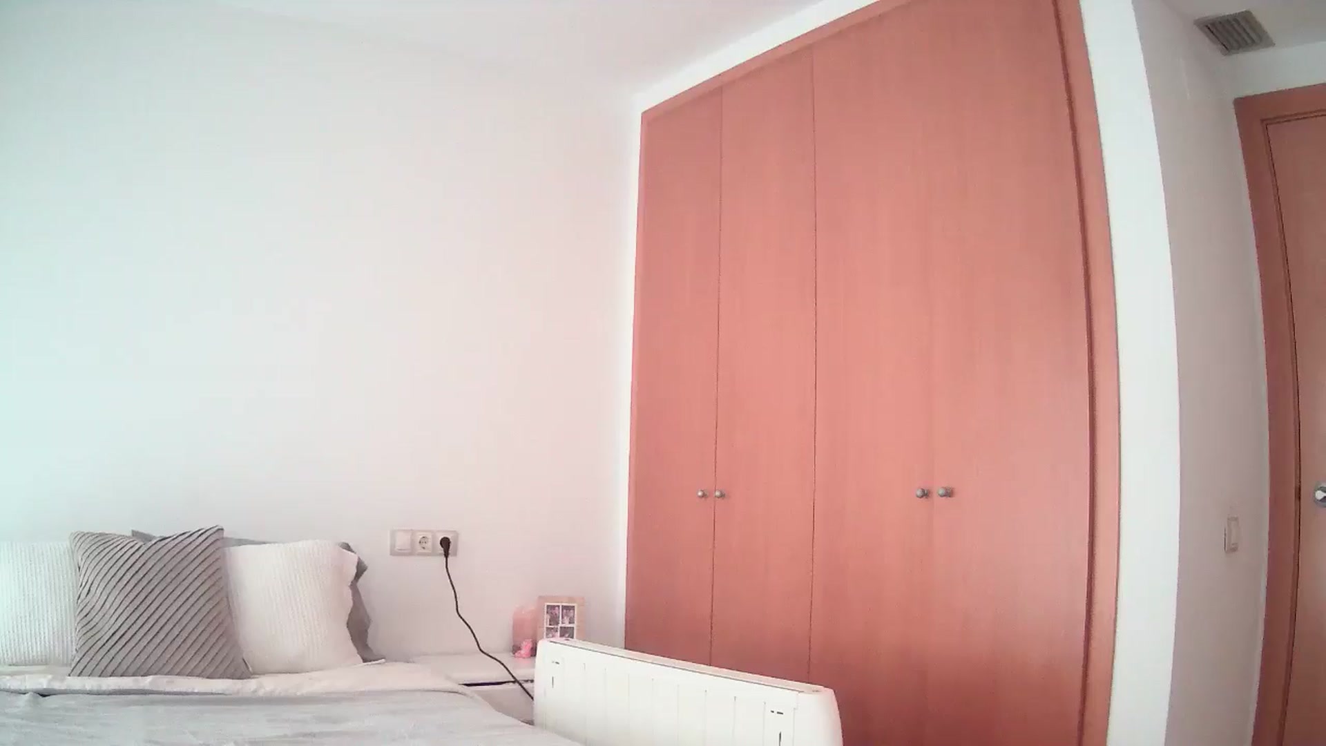 Gallery image thumbnail from English_Lola's myfreecams stream on, 03/01/2025, 10:44 image 2 of 20