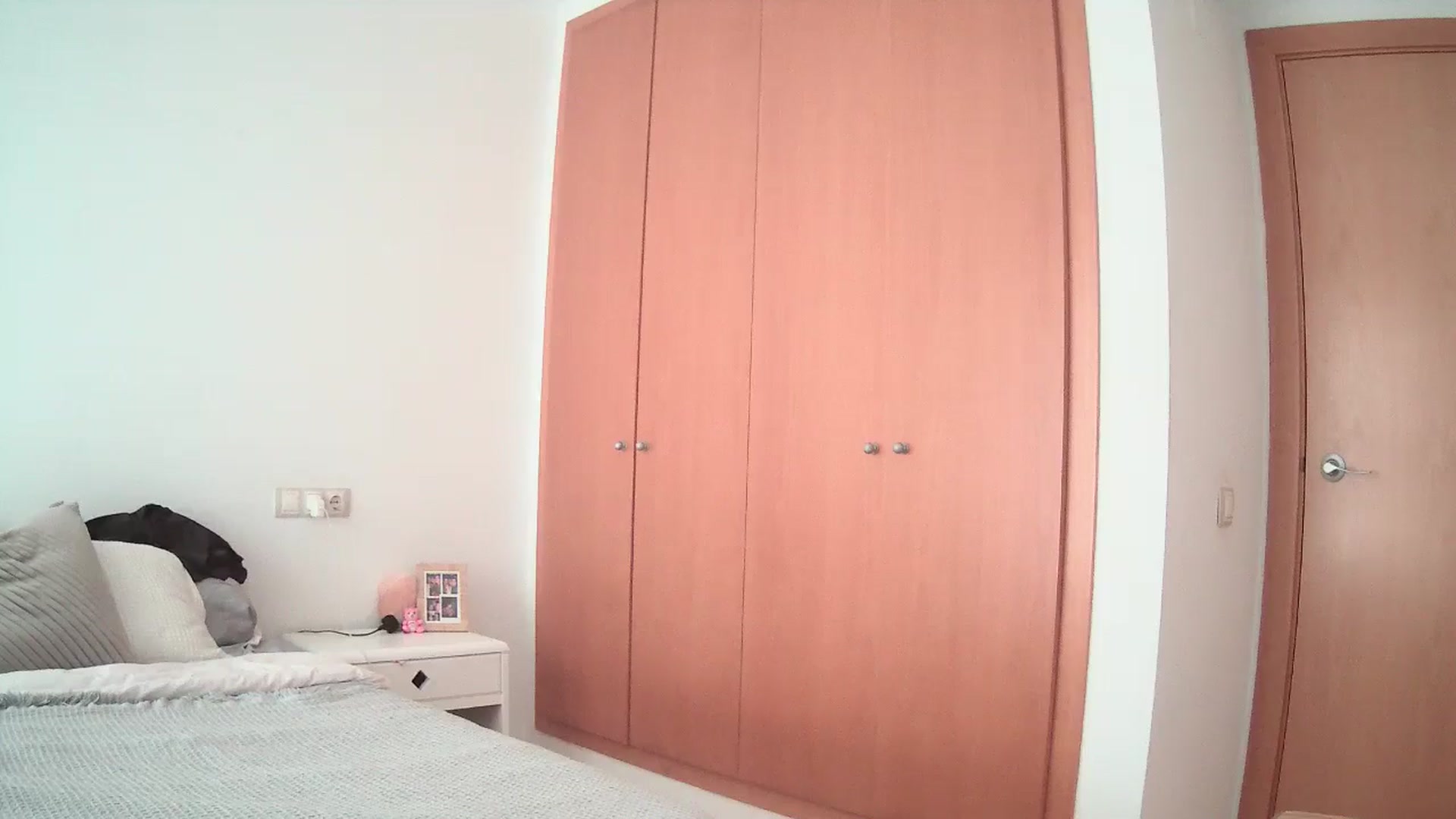 Gallery image thumbnail from English_Lola's myfreecams stream on, 04/01/2025, 11:21 image 20 of 20