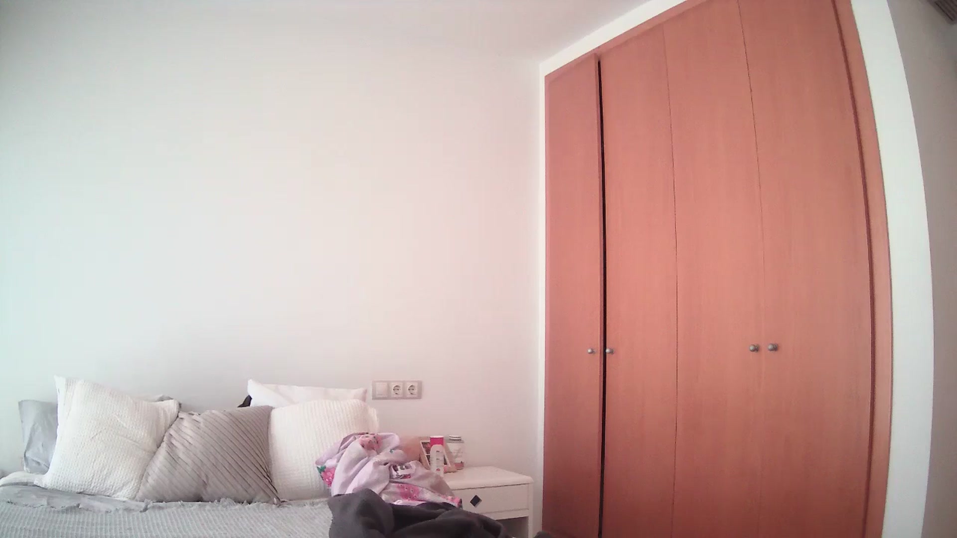 Gallery image thumbnail from English_Lola's myfreecams stream on, 04/16/2025, 14:20 image 12 of 20