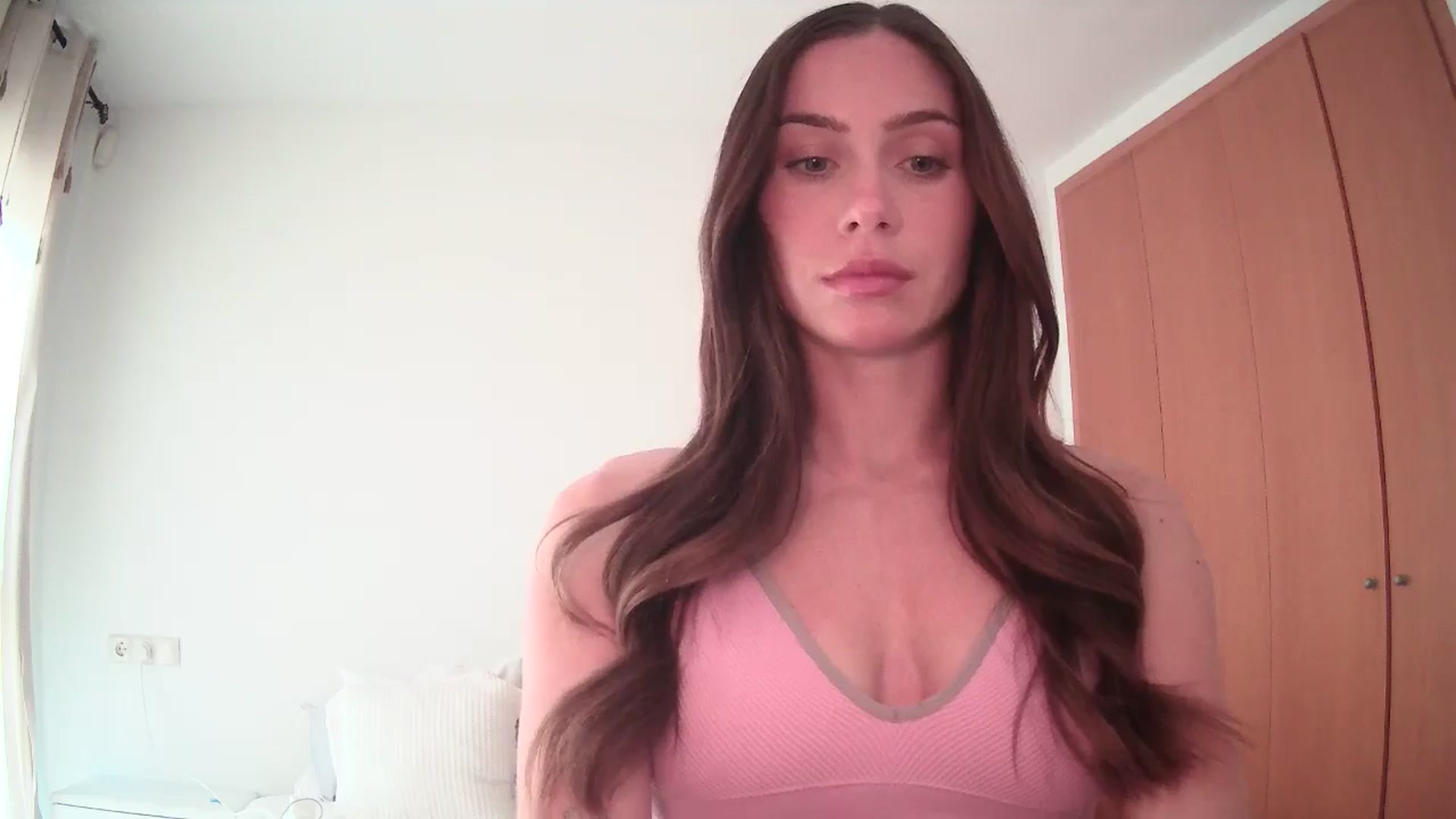 Gallery image thumbnail from English_Lola's myfreecams stream on, 04/29/2025, 09:34 image 19 of 20