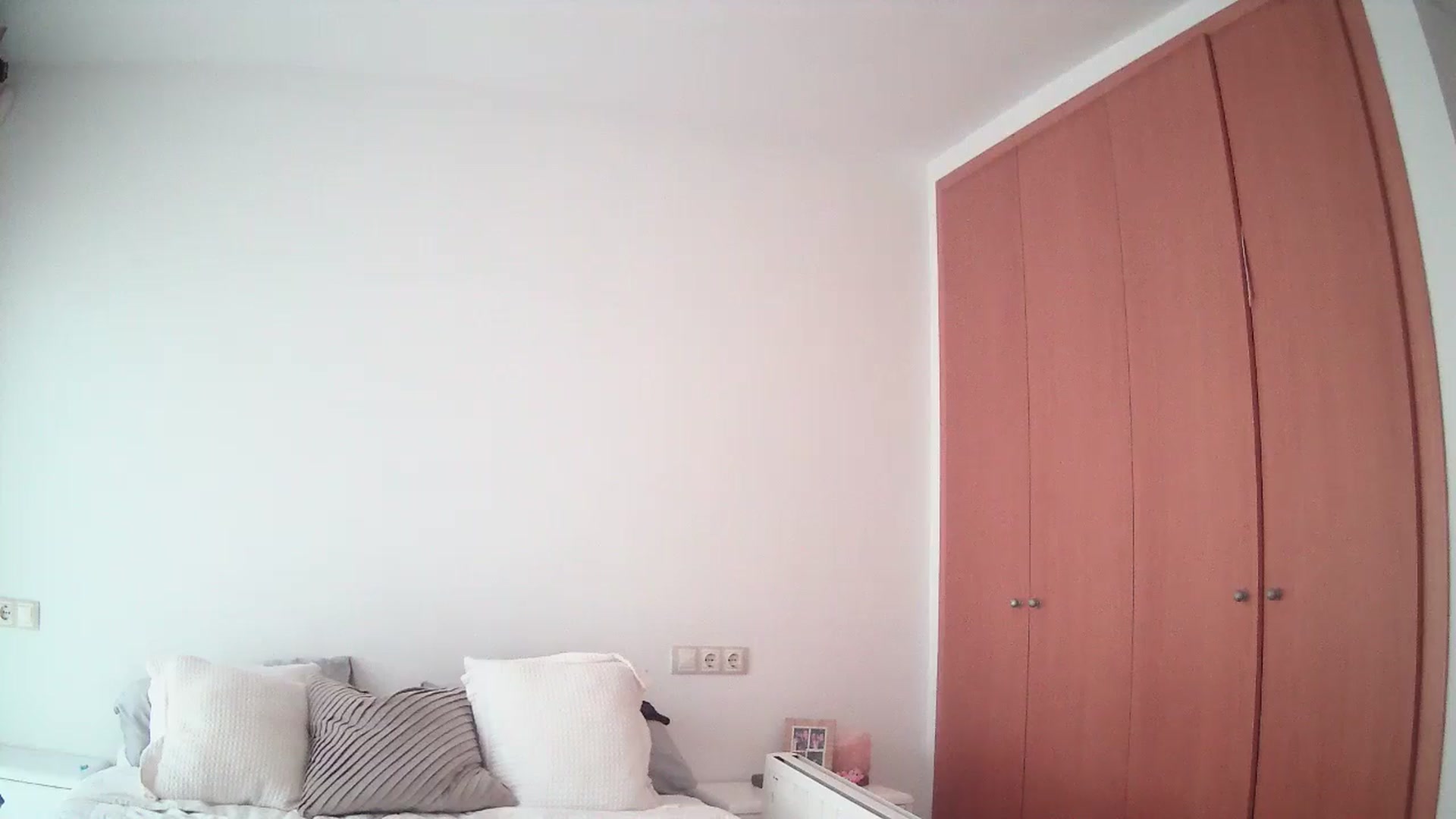 Gallery image thumbnail from English_Lola's myfreecams stream on, 04/30/2025, 18:24 image 10 of 20