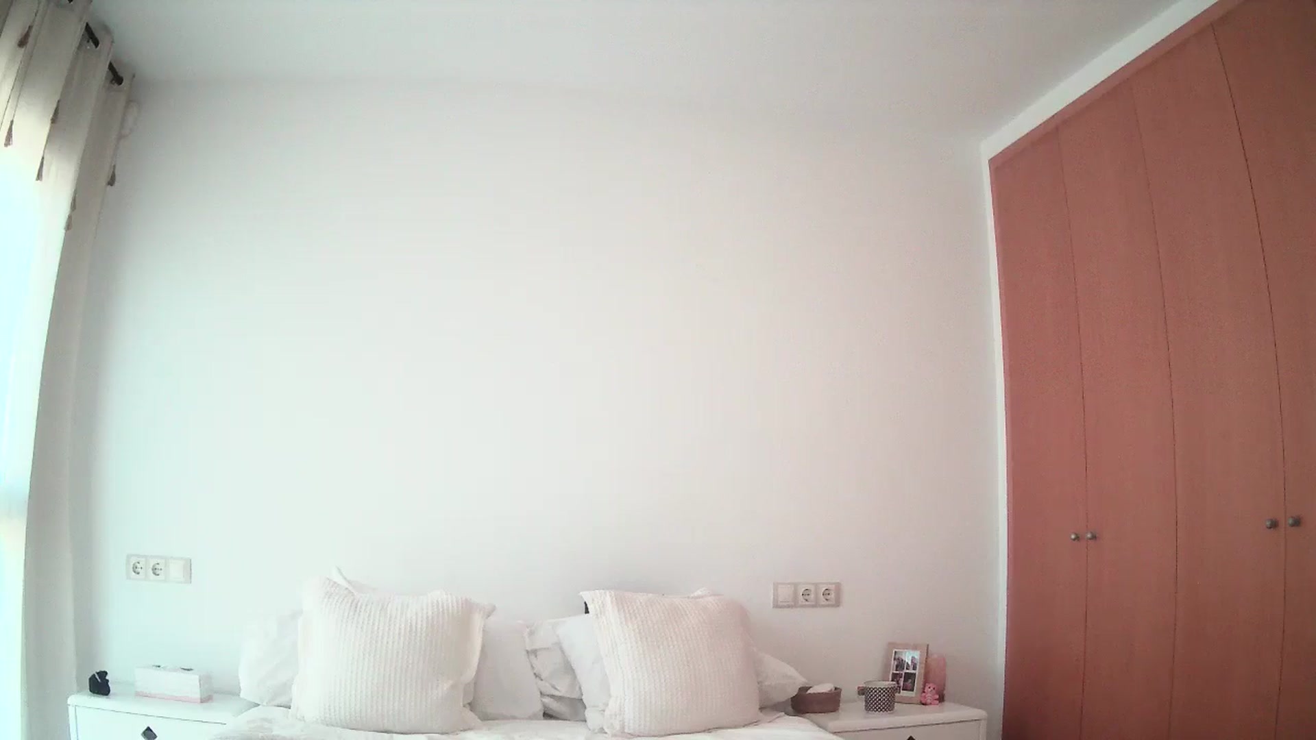 Gallery image thumbnail from English_Lola's myfreecams stream on, 05/07/2025, 18:24 image 12 of 20