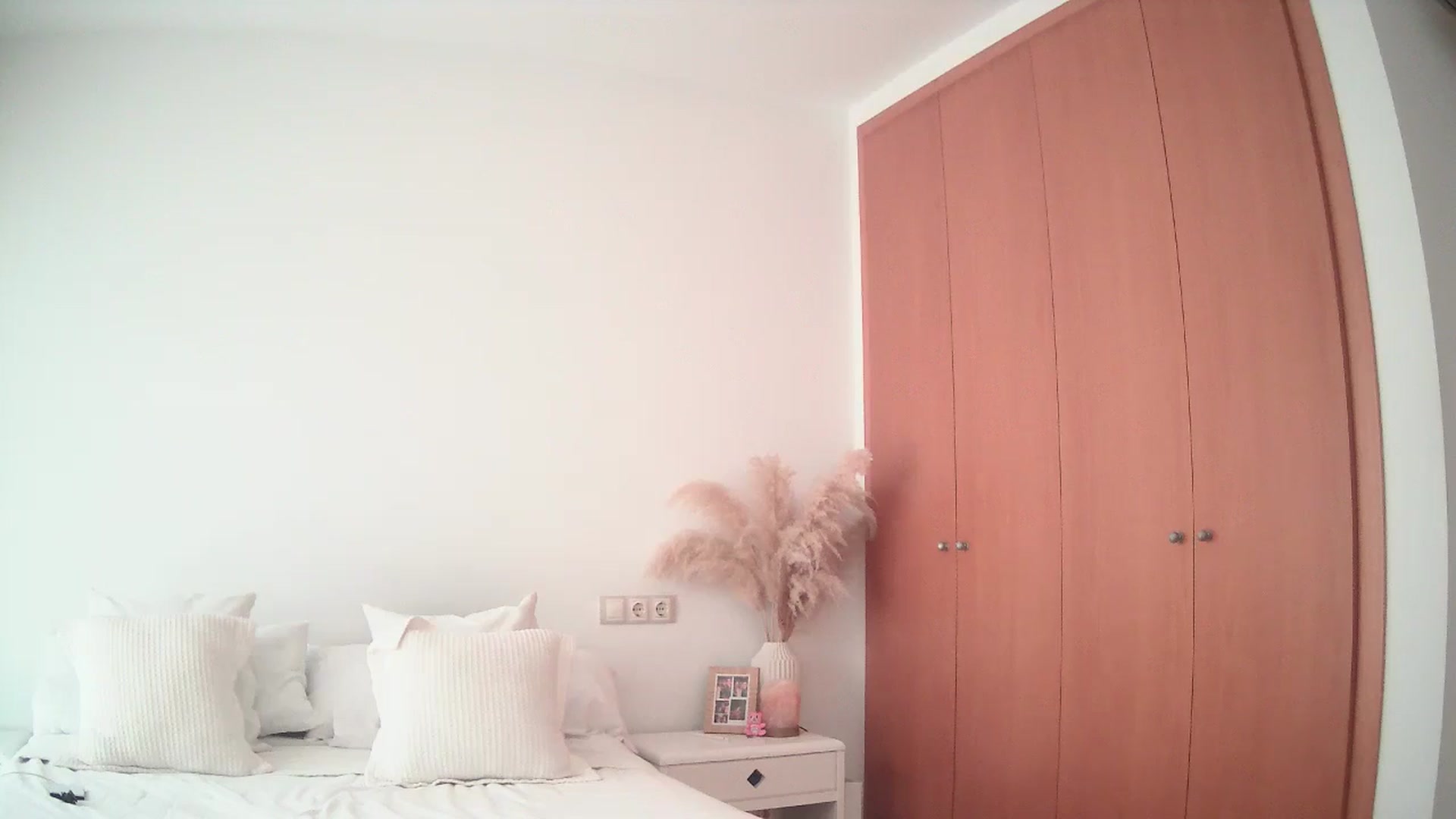 Gallery image thumbnail from English_Lola's myfreecams stream on, 05/11/2025, 09:59 image 3 of 20