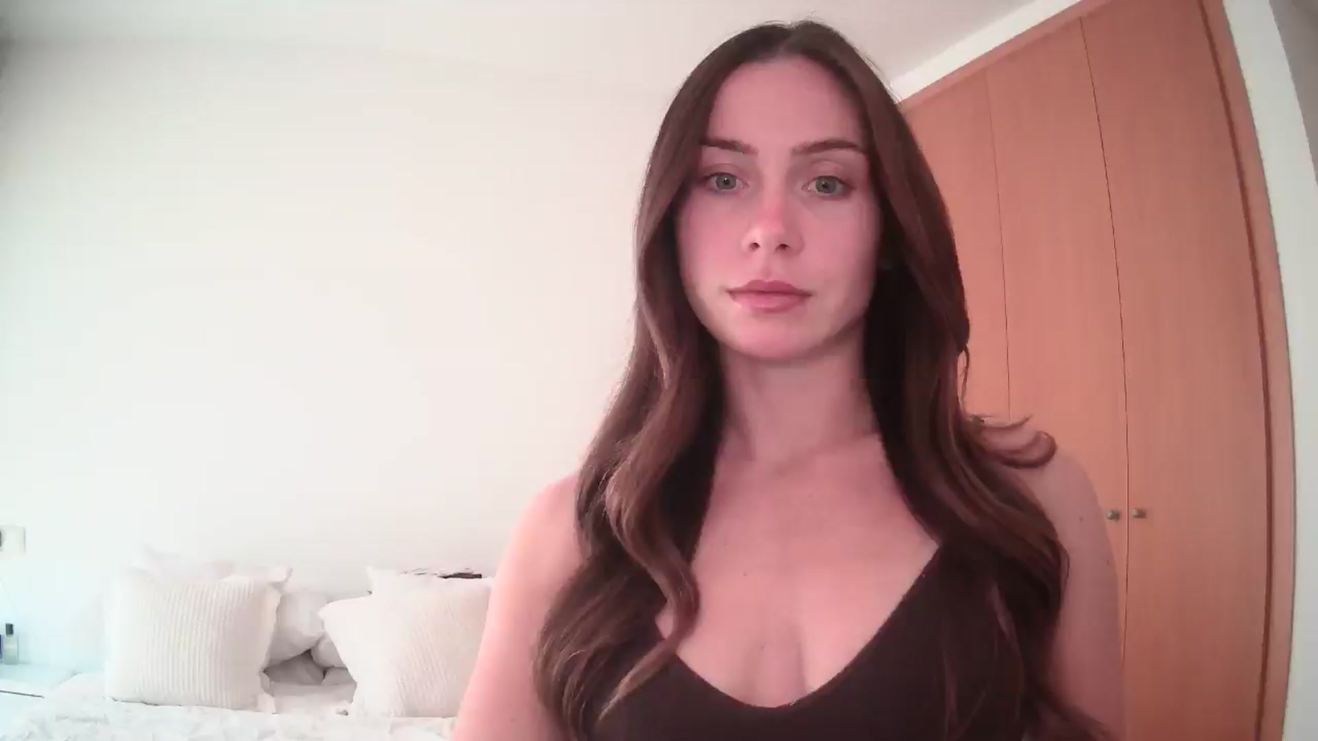 Gallery image thumbnail from English_Lola's myfreecams stream on, 05/13/2025, 09:54 image 10 of 20