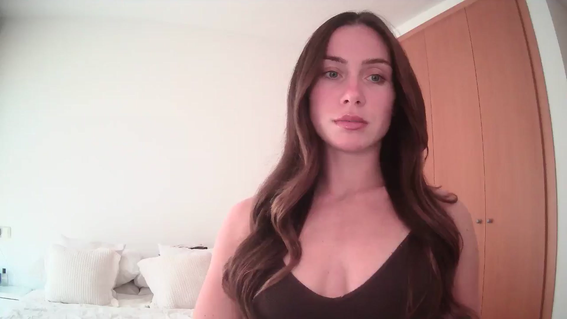 Gallery image thumbnail from English_Lola's myfreecams stream on, 05/13/2025, 09:54 image 9 of 20