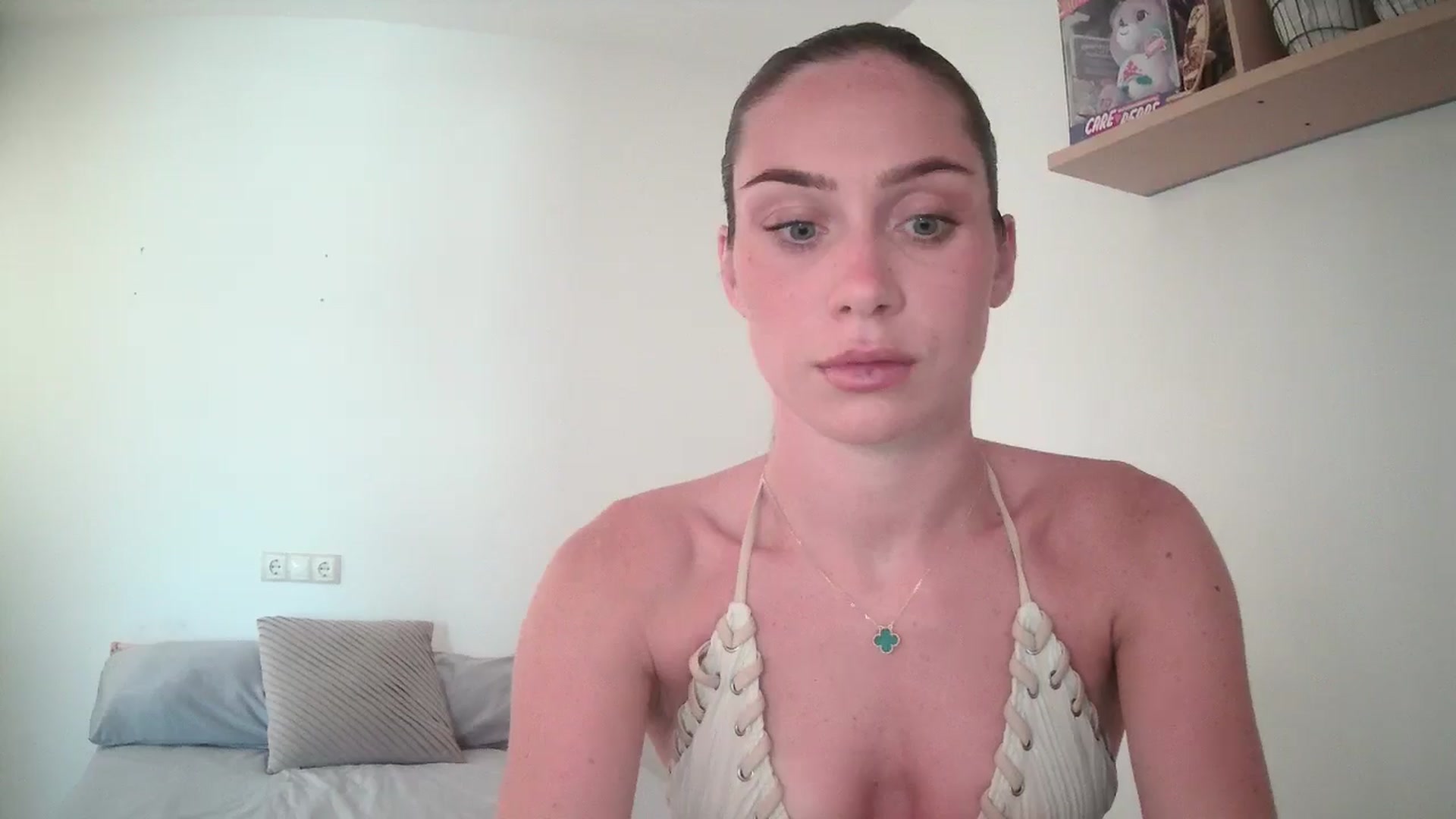 Gallery image thumbnail from English_Lola's myfreecams stream on, 06/05/2025, 11:33 image 20 of 20