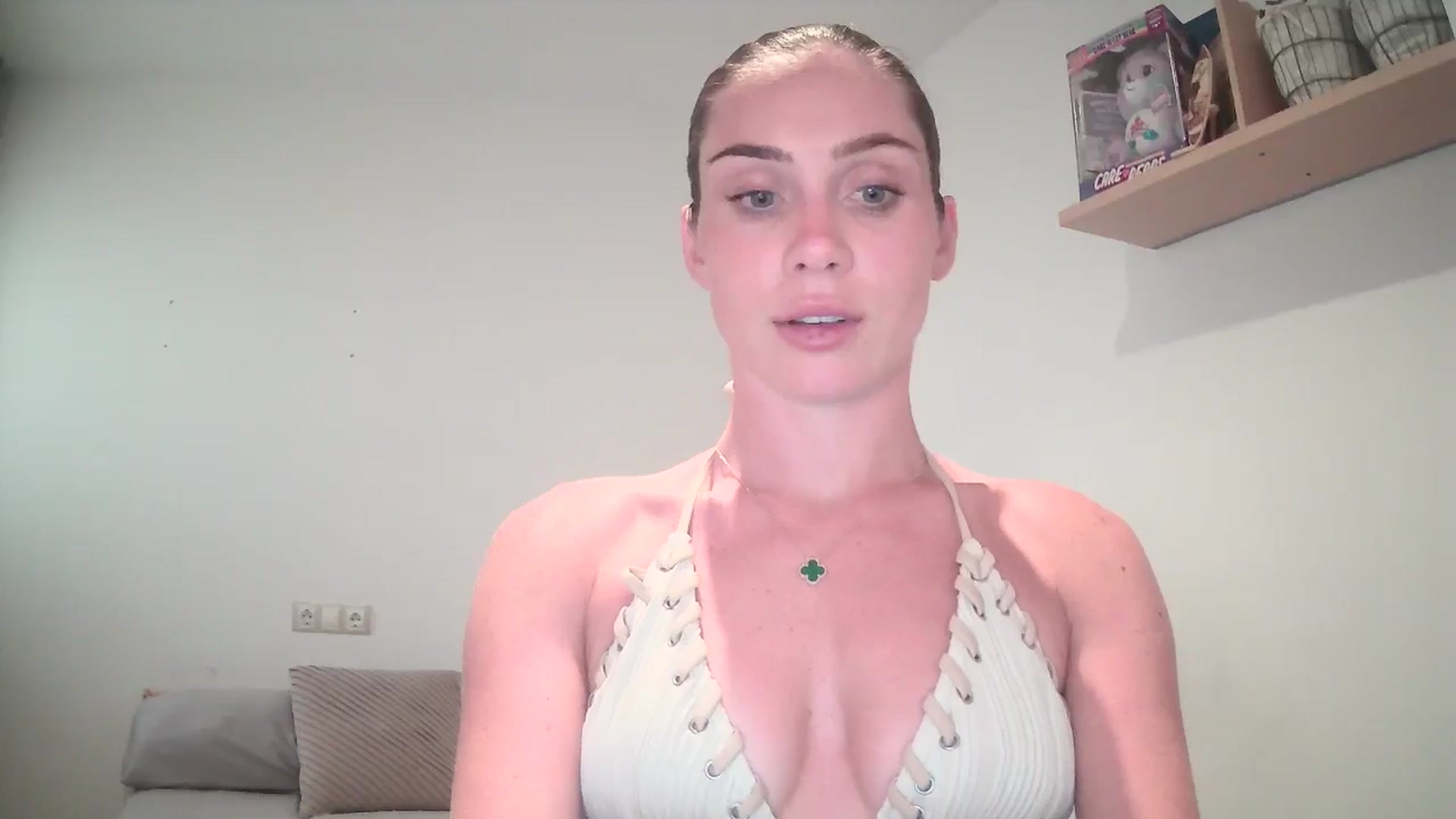 Gallery image thumbnail from English_Lola's myfreecams stream on, 06/05/2025, 17:13 image 19 of 20