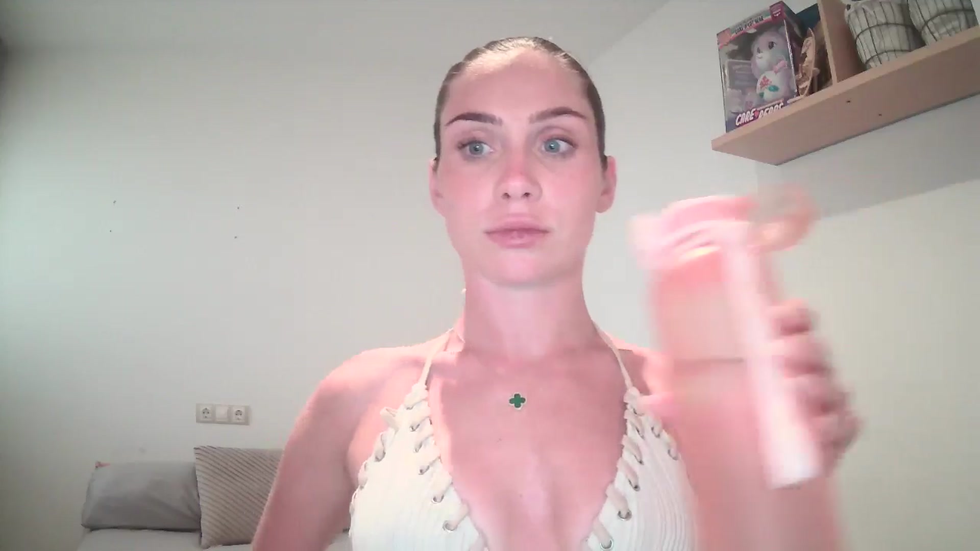 Gallery image thumbnail from English_Lola's myfreecams stream on, 06/05/2025, 17:13 image 13 of 20