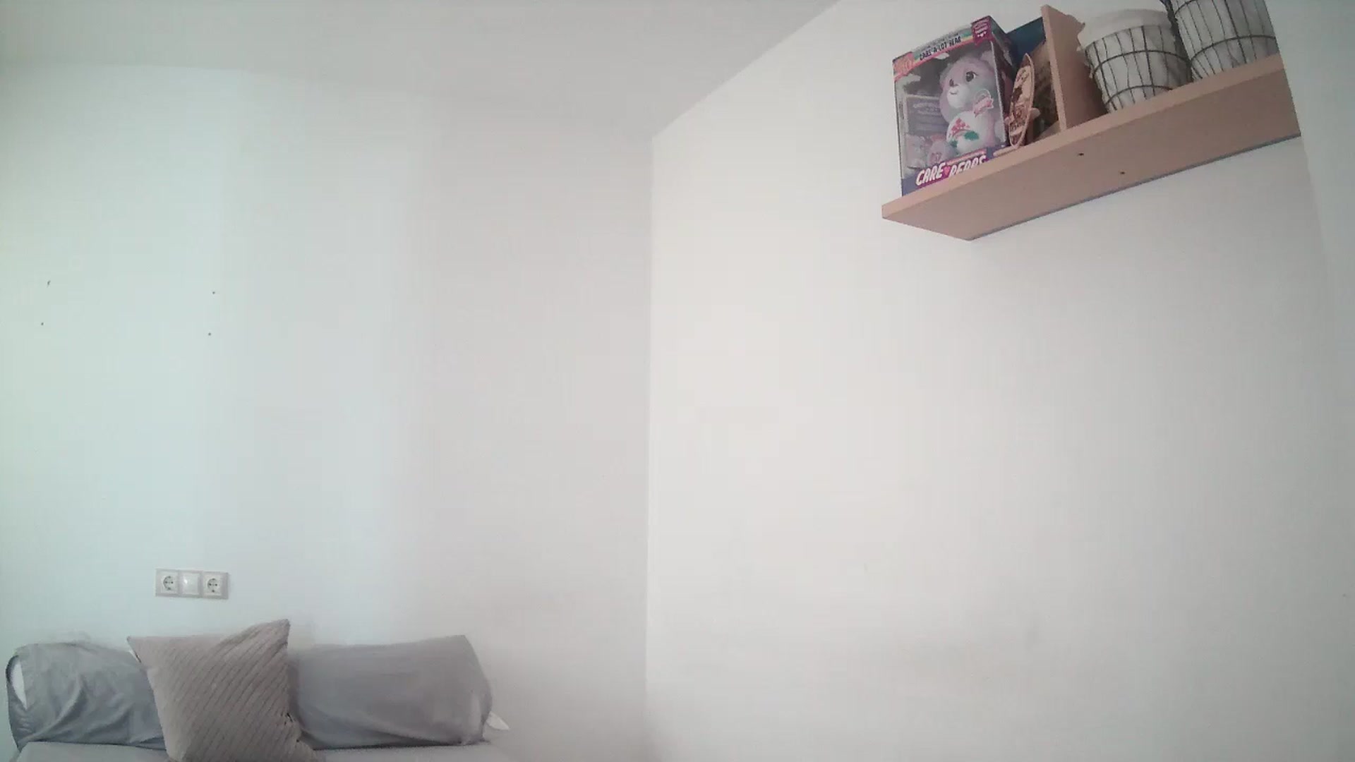 Gallery image thumbnail from English_Lola's myfreecams stream on, 06/10/2025, 10:55 image 17 of 20