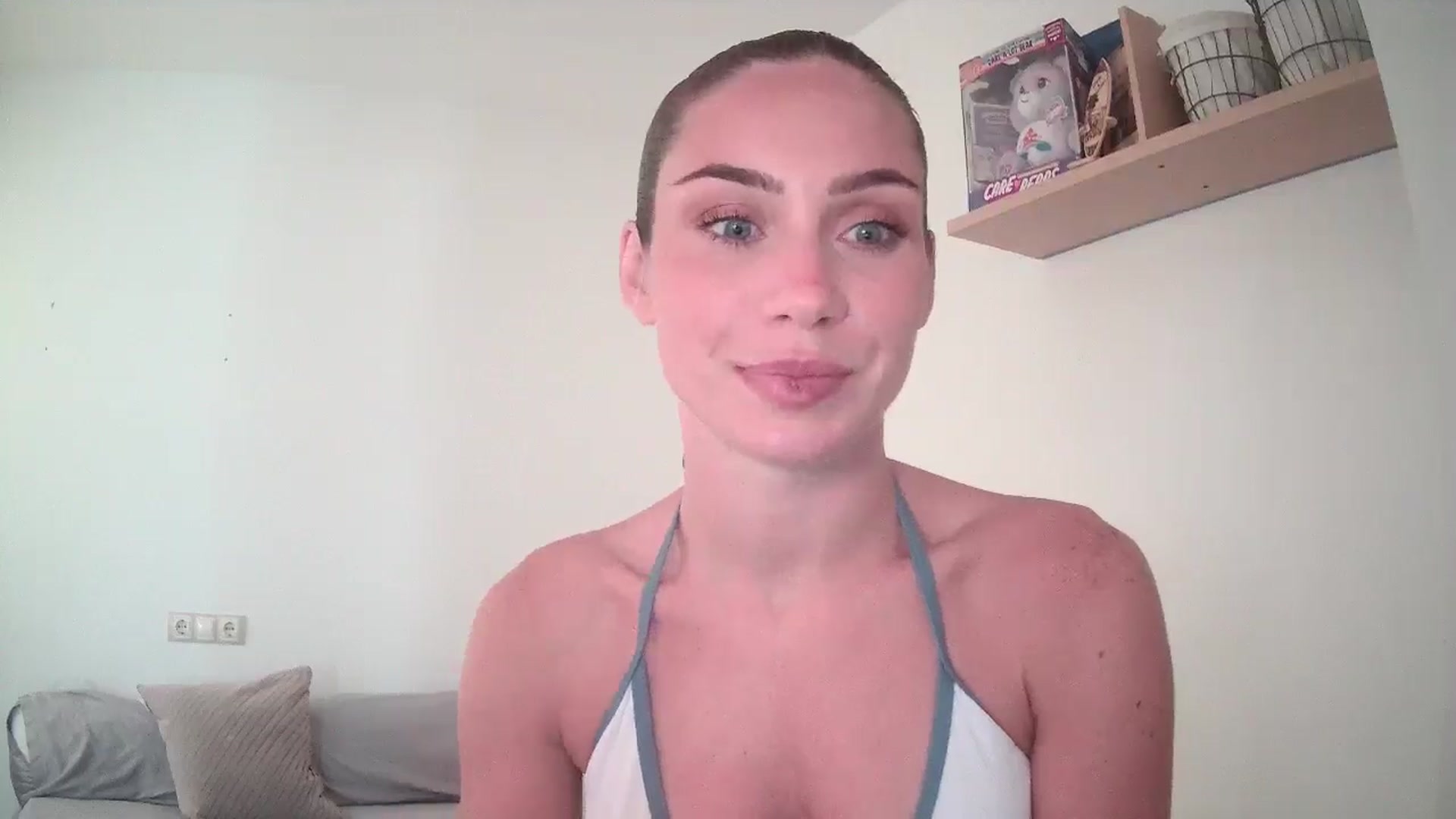 Gallery image thumbnail from English_Lola's myfreecams stream on, 06/10/2025, 10:55 image 3 of 20