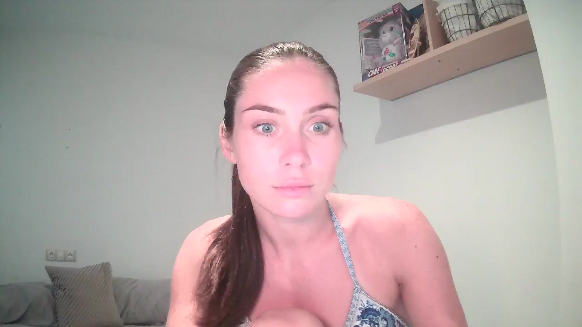 Gallery image thumbnail from English_Lola's myfreecams stream on, 06/14/2025, 18:31 image 15 of 20