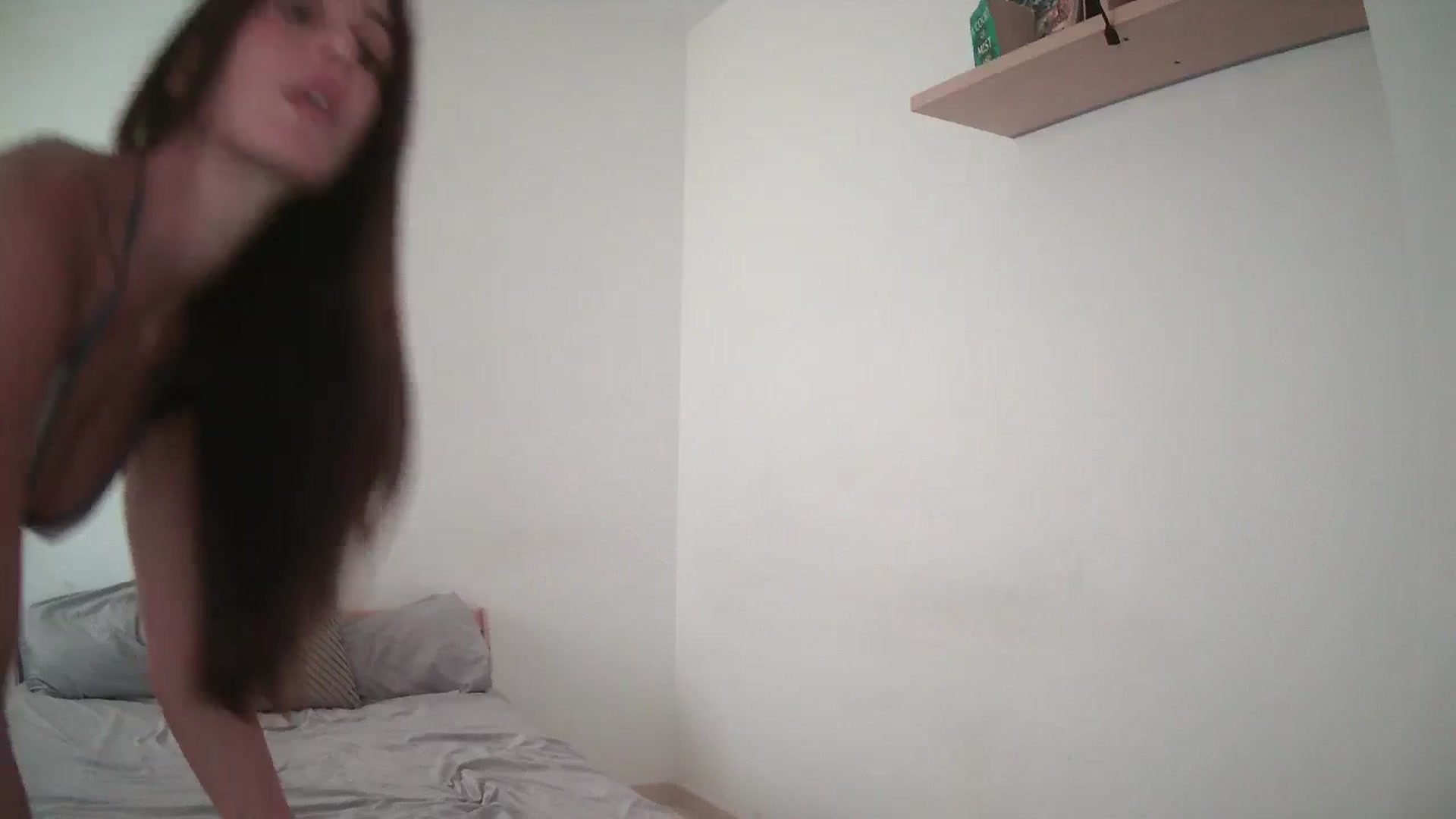 Gallery image thumbnail from English_Lola's myfreecams stream on, 06/25/2025, 12:13 image 20 of 20