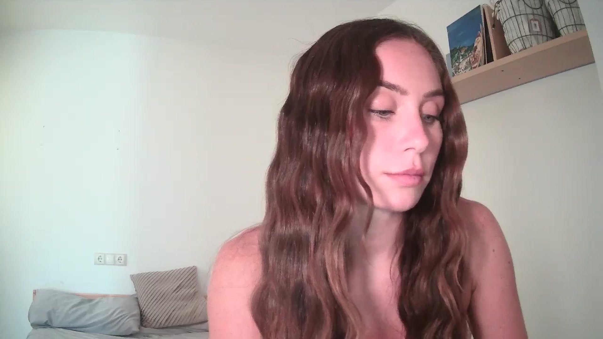 Gallery image thumbnail from English_Lola's myfreecams stream on, 07/09/2025, 12:06 image 11 of 20
