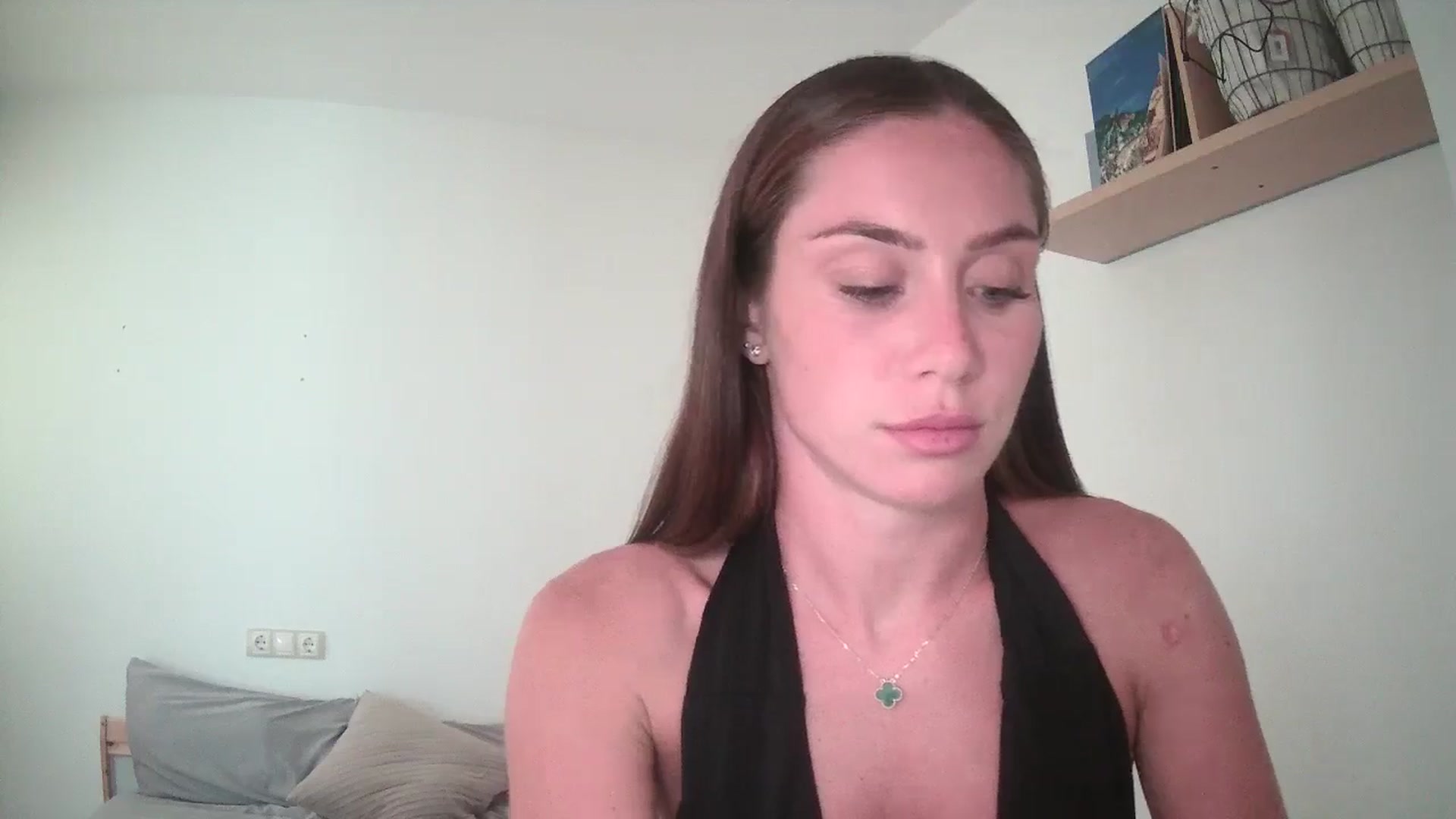 Gallery image thumbnail from English_Lola's myfreecams stream on, 07/14/2025, 15:40 image 4 of 20