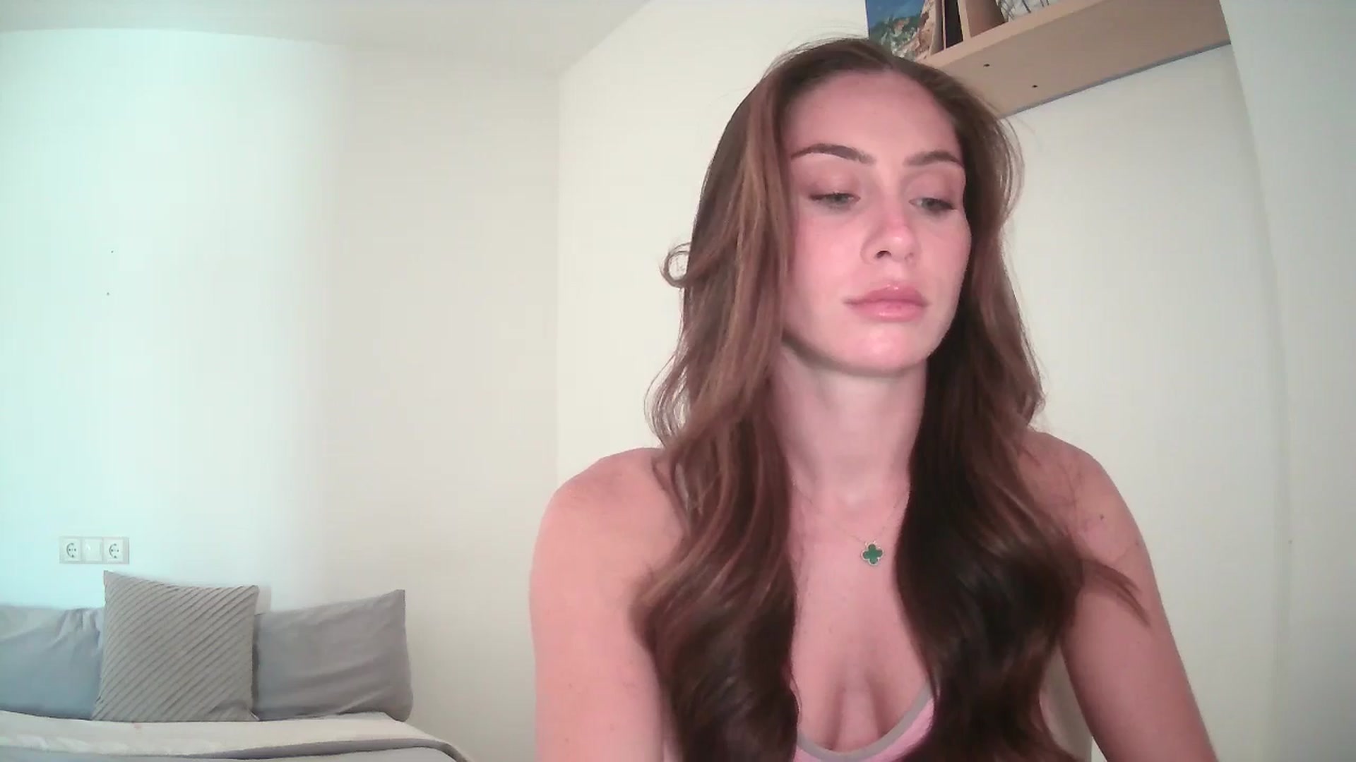 Gallery image thumbnail from English_Lola's myfreecams stream on, 07/15/2025, 13:16 image 4 of 20