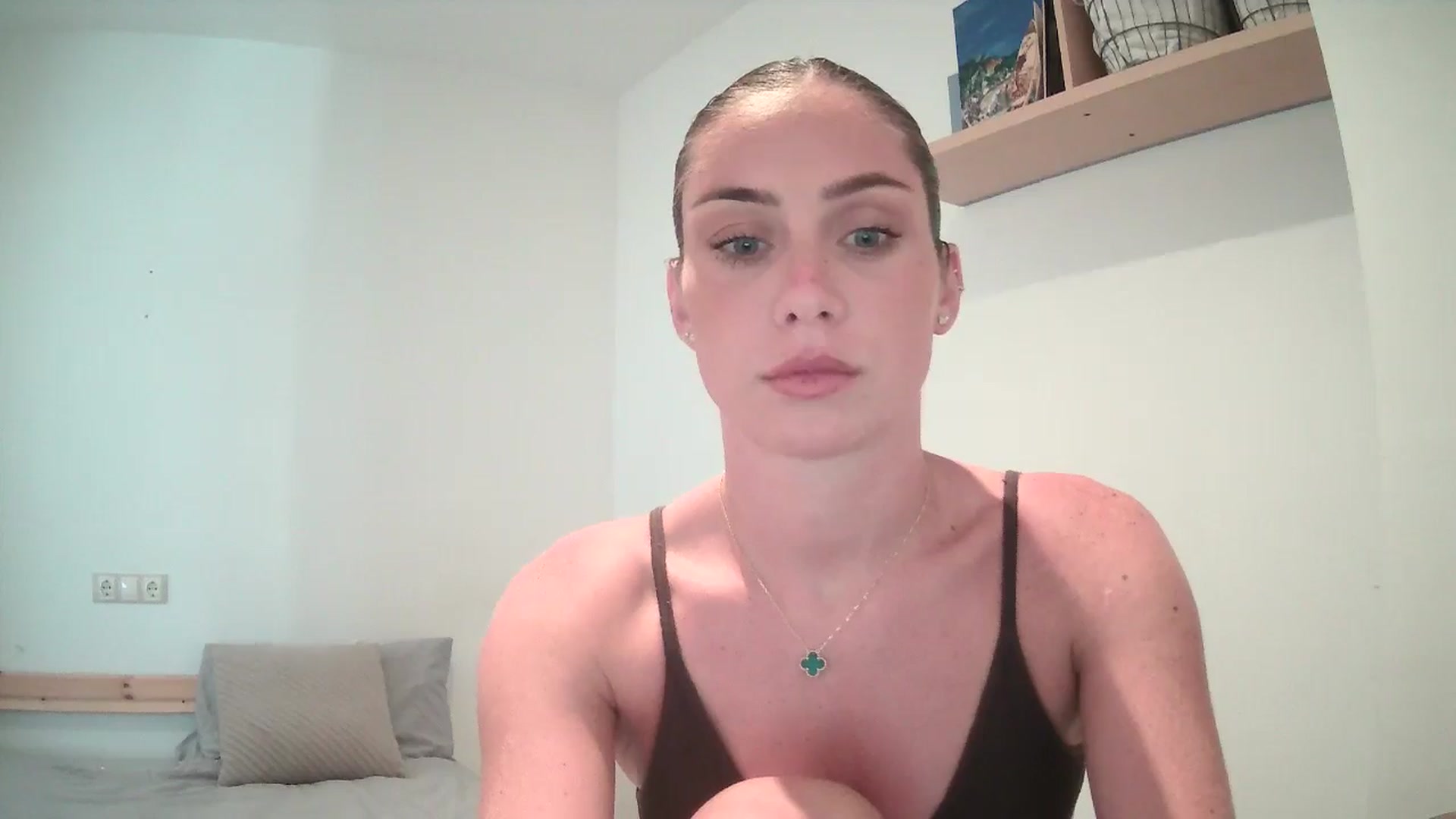 Gallery image thumbnail from English_Lola's myfreecams stream on, 07/25/2025, 15:57 image 13 of 20