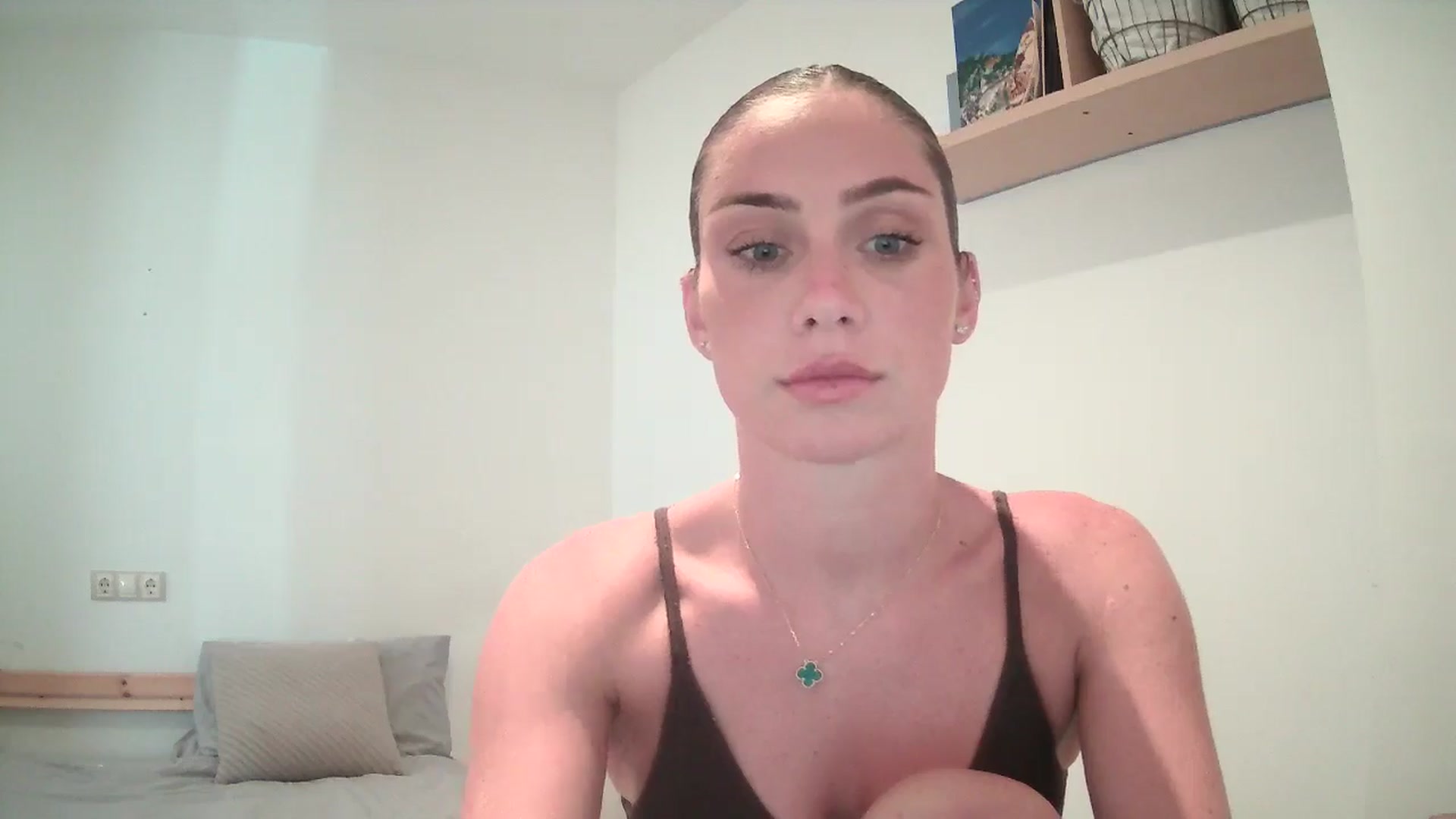 Gallery image thumbnail from English_Lola's myfreecams stream on, 07/25/2025, 16:12 image 20 of 20